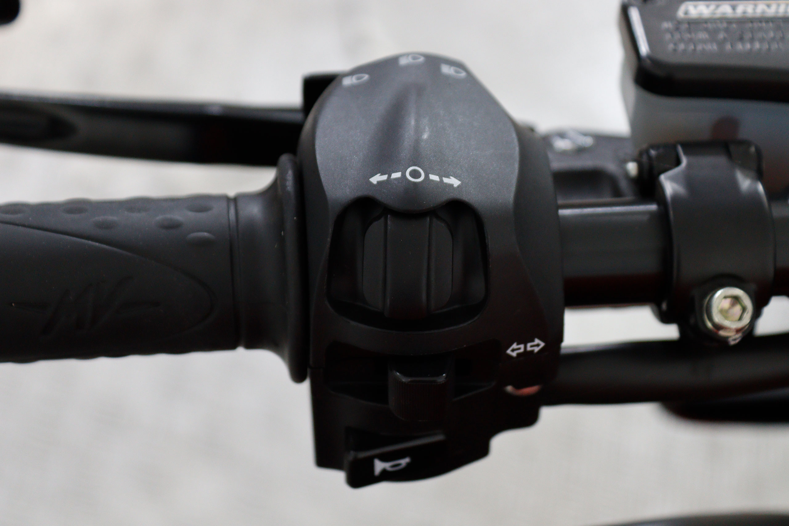 MV Dragster Dragster 800 Rosso 112cv ABS  # GARANTIA FAB 07/2025,MANTENEDOR DE BATERIA foto 15