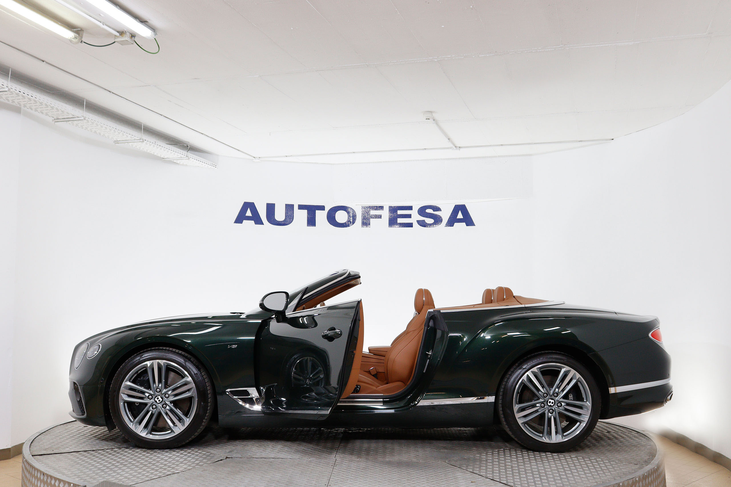 Bentley Continental GT 4.0 V8 Convertible Cabrio 549cv Auto 2P 4WD S/S # NAVY, CUERO foto 19