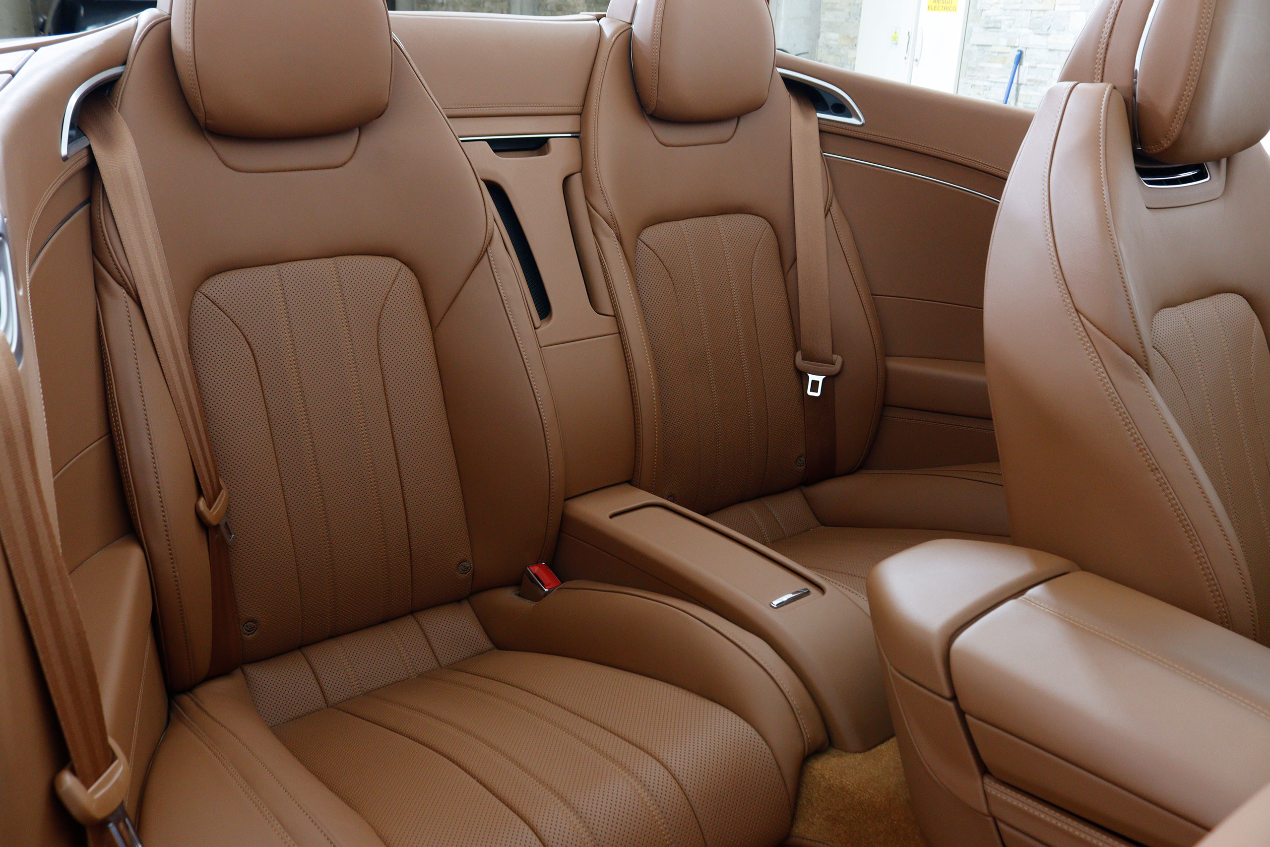 Bentley Continental GT 4.0 V8 Convertible Cabrio 549cv Auto 2P 4WD S/S # NAVY, CUERO foto 35