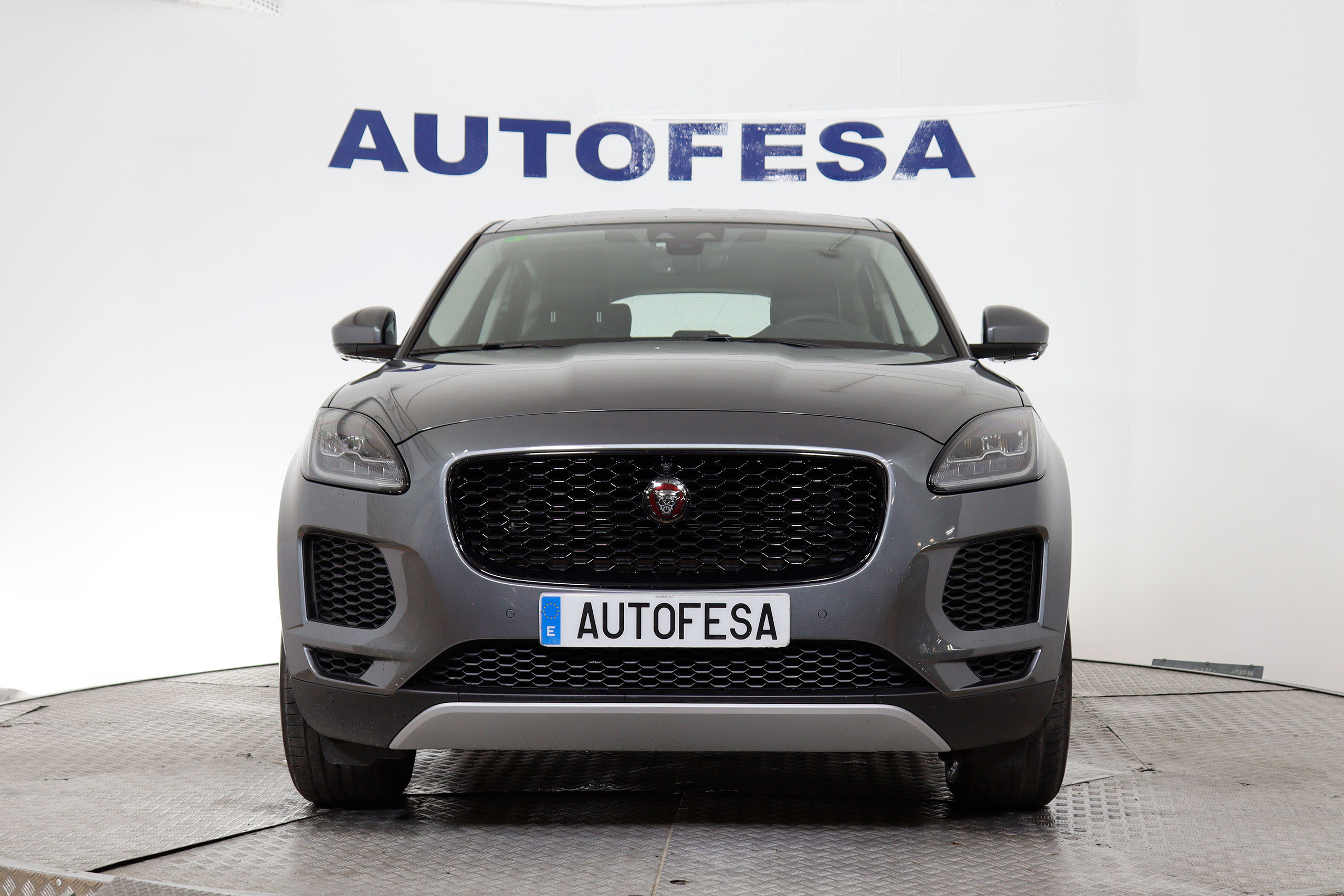 Jaguar E-pace 2.0 P 4WD 200cv Auto 5P S/S # NAVY, CUERO, FAROS LED, CAMARA 360 foto 2