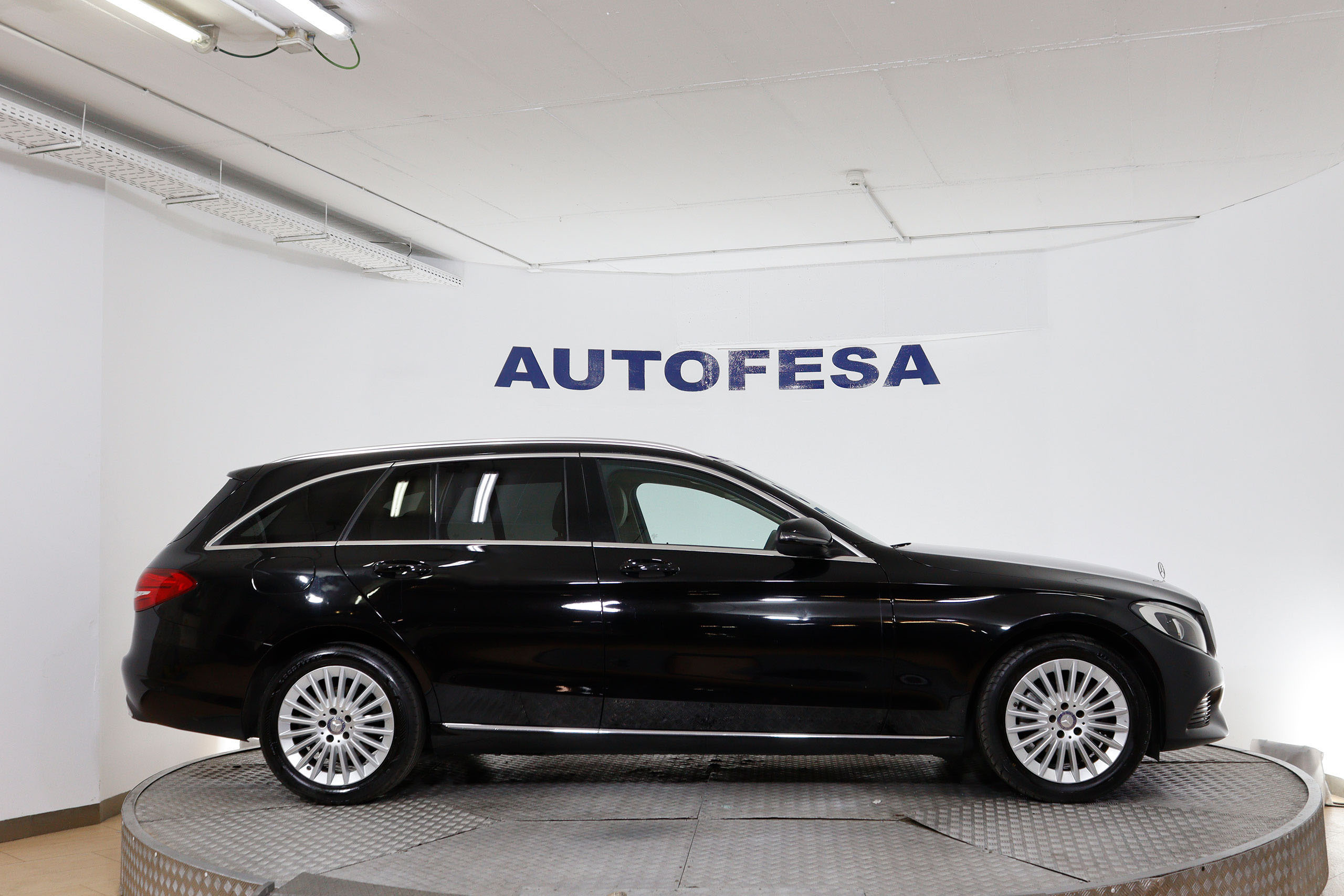 Mercedes-benz C 200 CLASE C 200 D Estate 136cv Auto 5P S/S # NAVY, FAROS LED foto 10