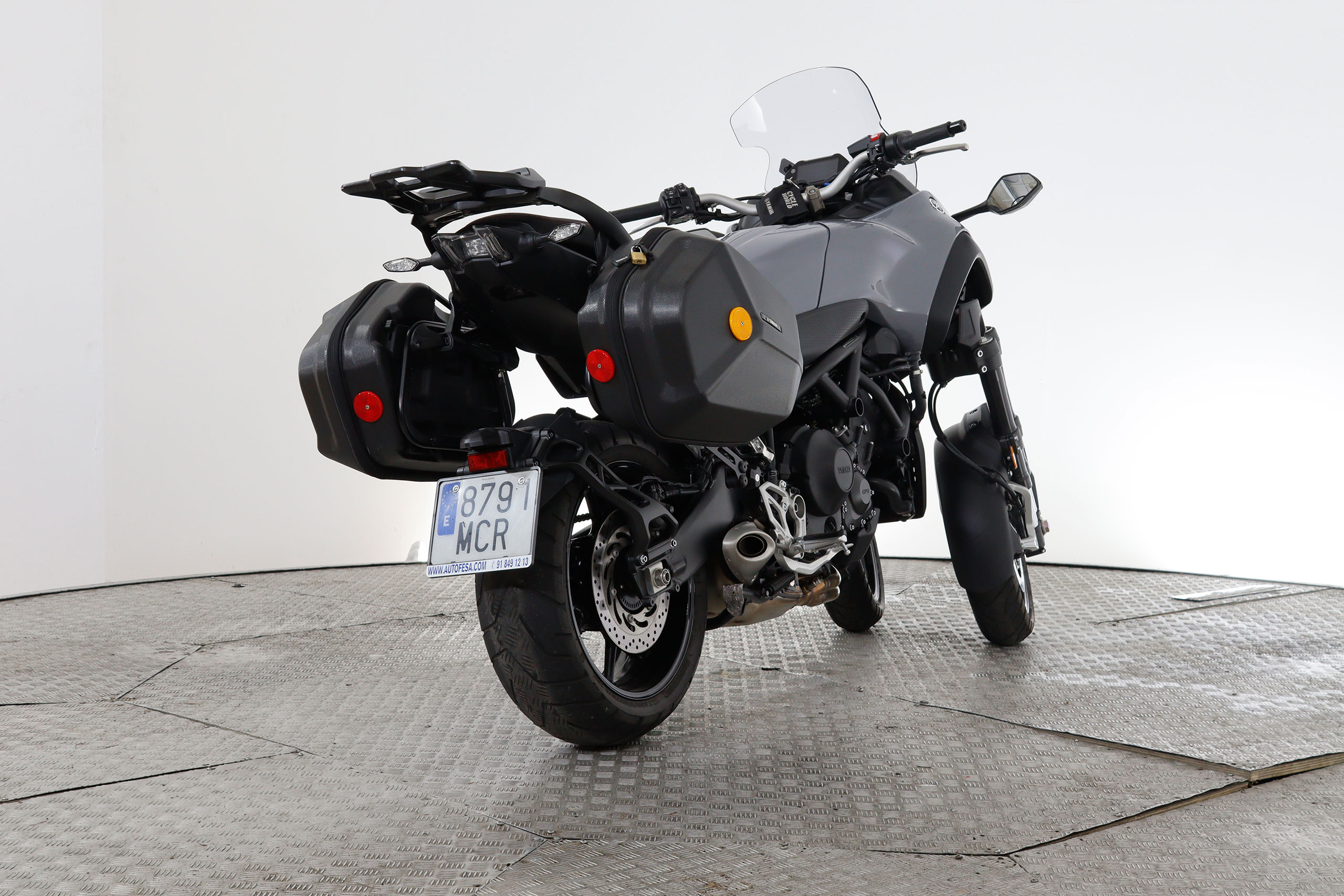 Yamaha Niken NIKEN GT 850 115cv ABS #GARANTIA FABRICA 12/2025, KIT MALETAS,RUEDAS NUEVAS foto 7