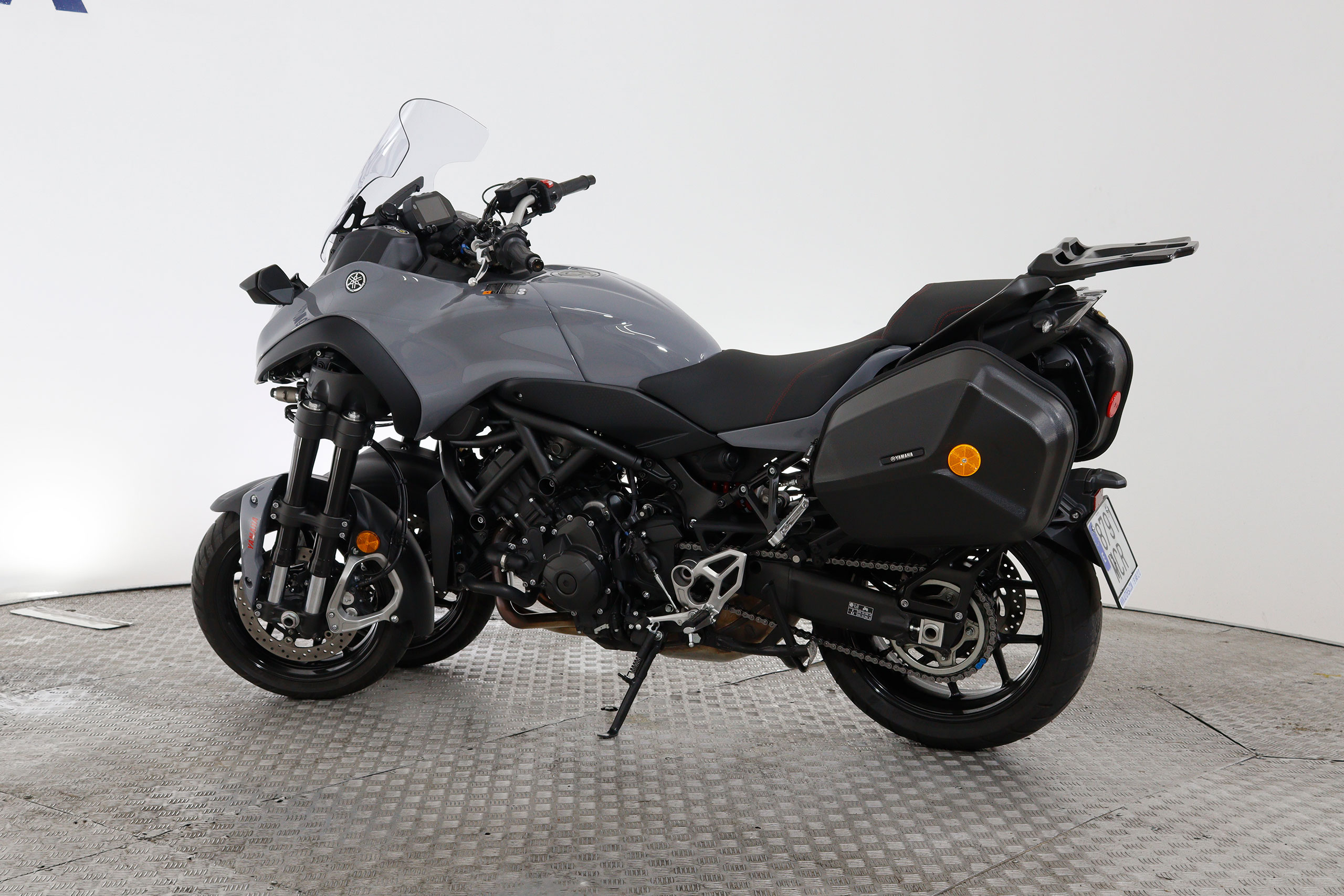 Yamaha Niken NIKEN GT 850 115cv ABS #GARANTIA FABRICA 12/2025, KIT MALETAS,RUEDAS NUEVAS foto 9