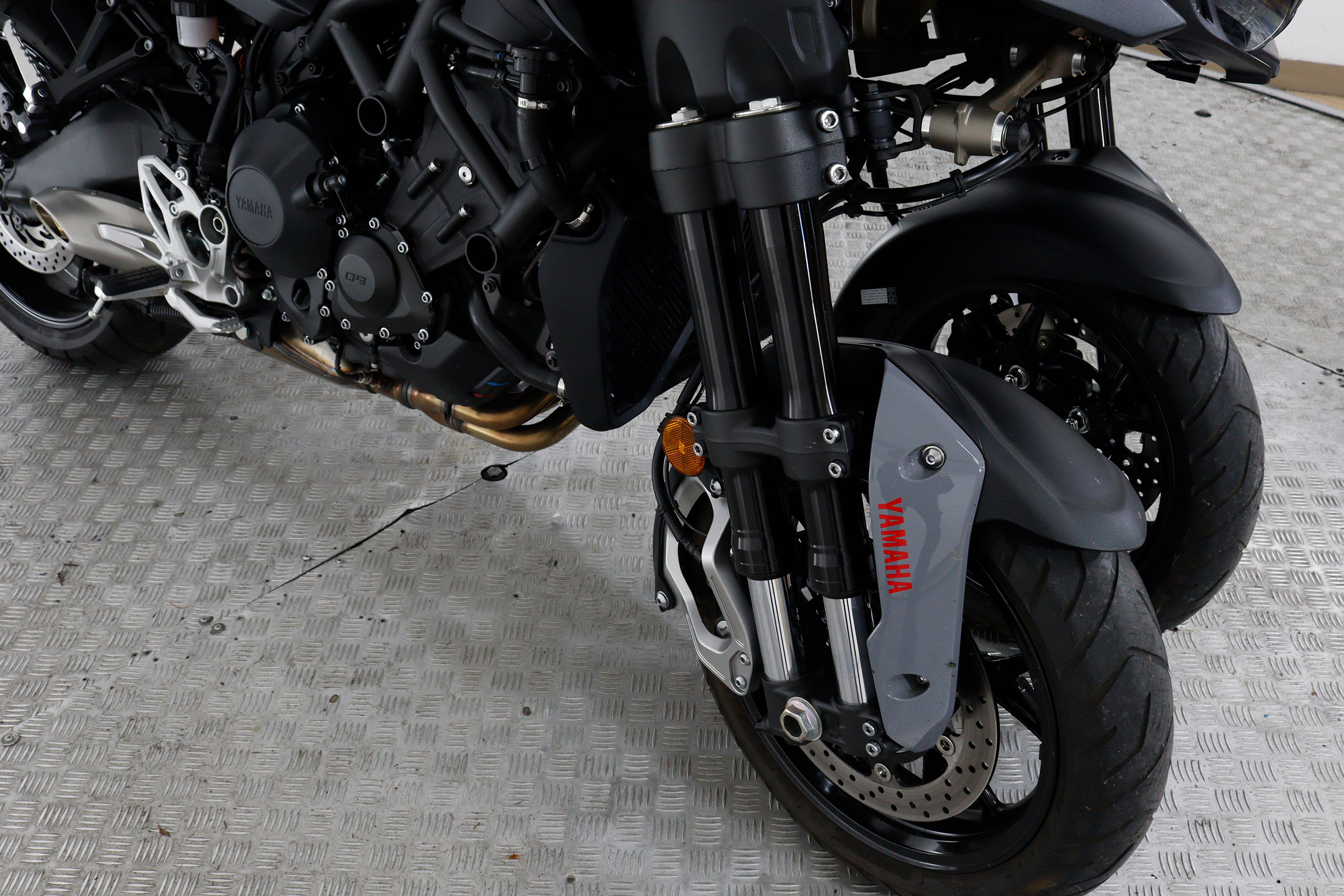 Yamaha Niken NIKEN GT 850 115cv ABS #GARANTIA FABRICA 12/2025, KIT MALETAS,RUEDAS NUEVAS foto 14