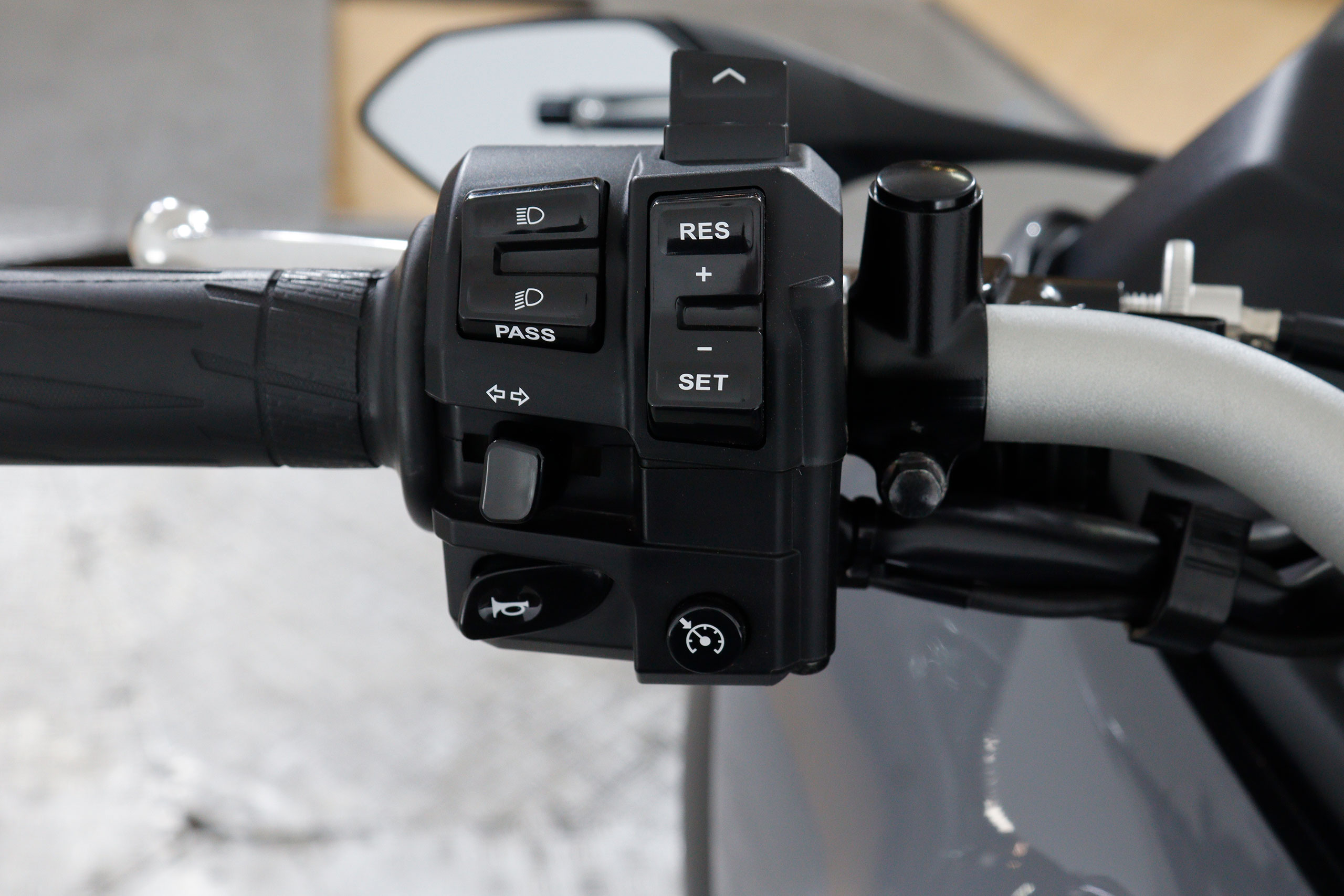 Yamaha Niken NIKEN GT 850 115cv ABS #GARANTIA FABRICA 12/2025, KIT MALETAS,RUEDAS NUEVAS foto 18