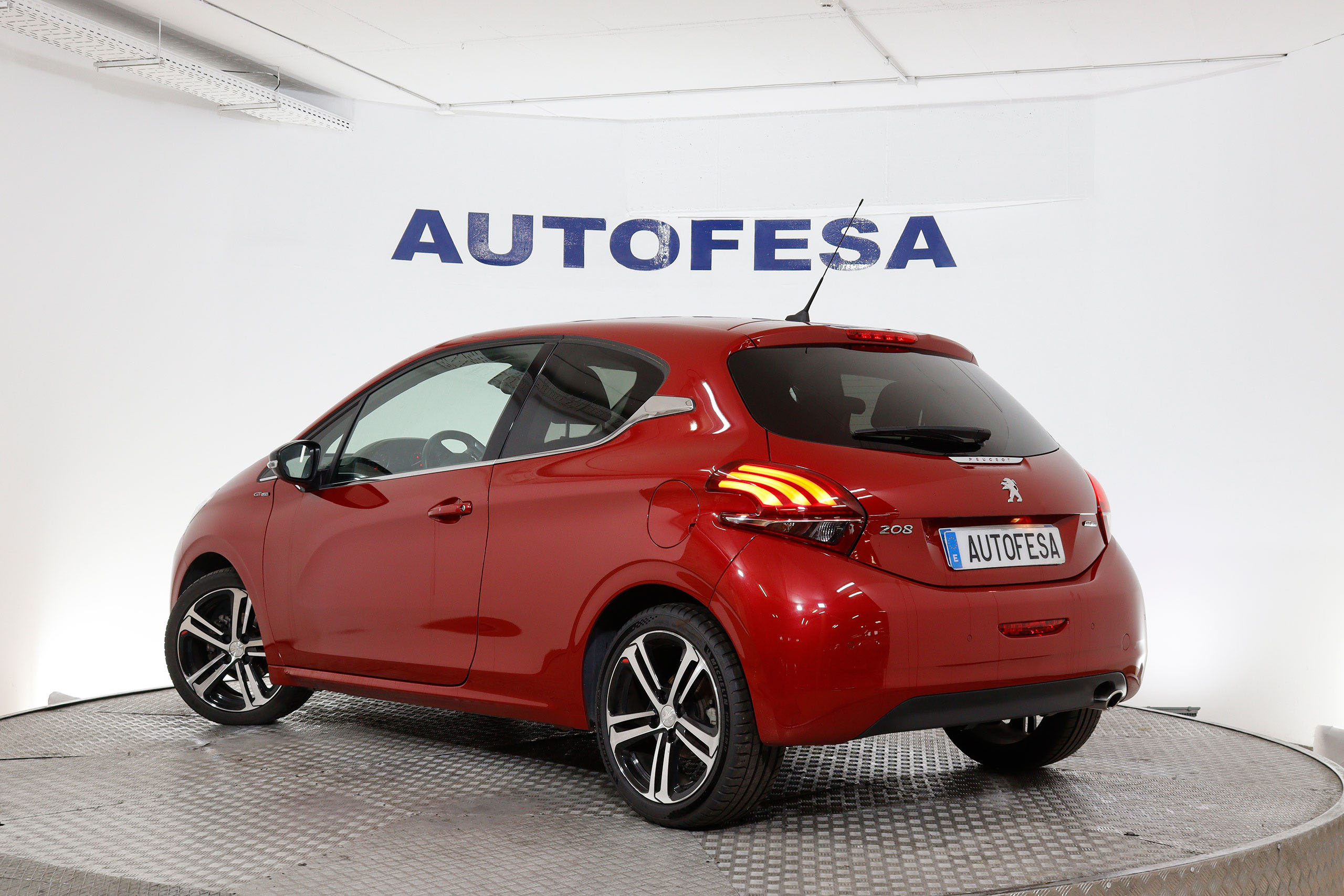 Peugeot 208 1.2 PURETECH 110cv GT LINE 3P # NAVY,PARKTRONIC foto 9