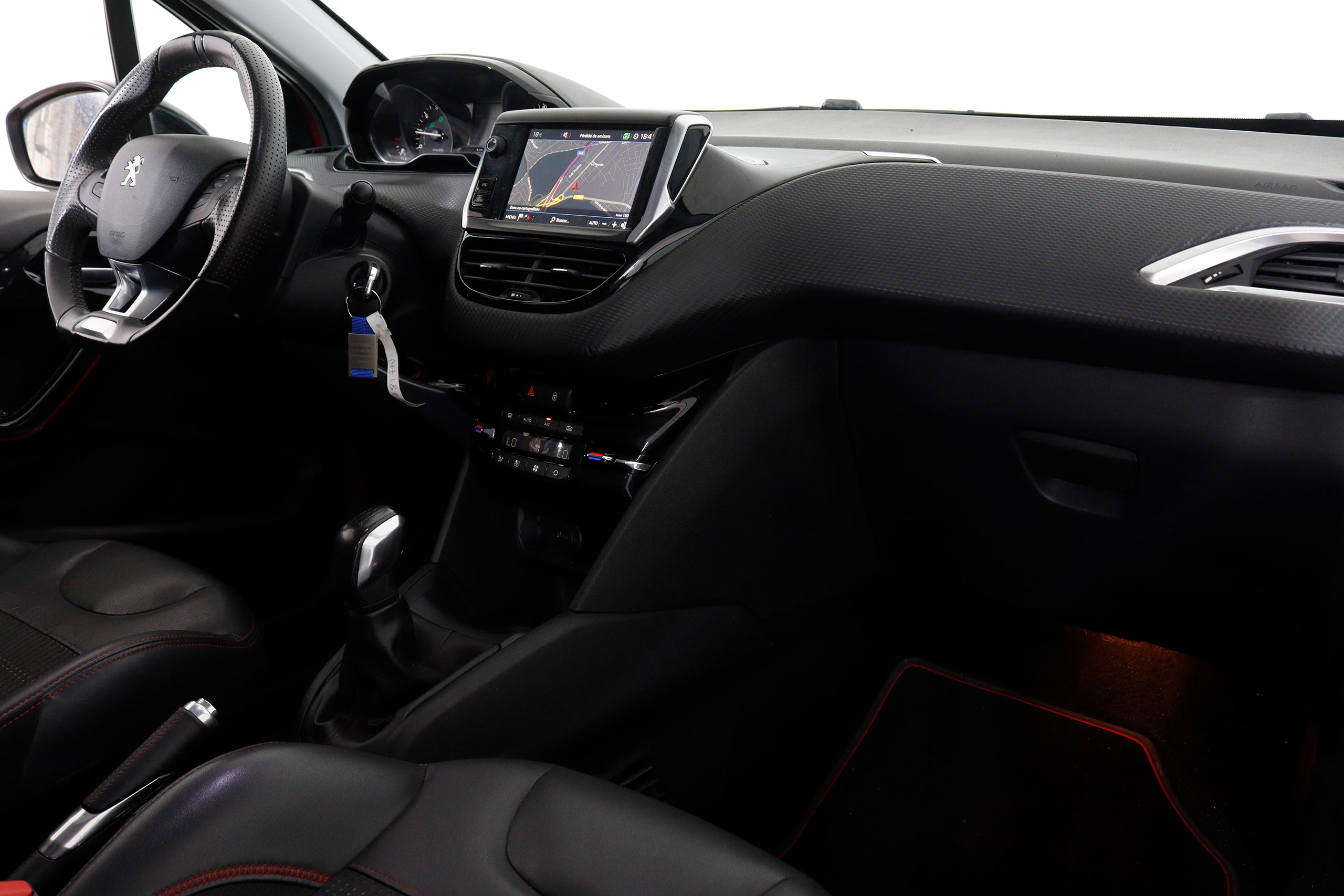 Peugeot 208 1.2 PURETECH 110cv GT LINE 3P # NAVY,PARKTRONIC foto 15