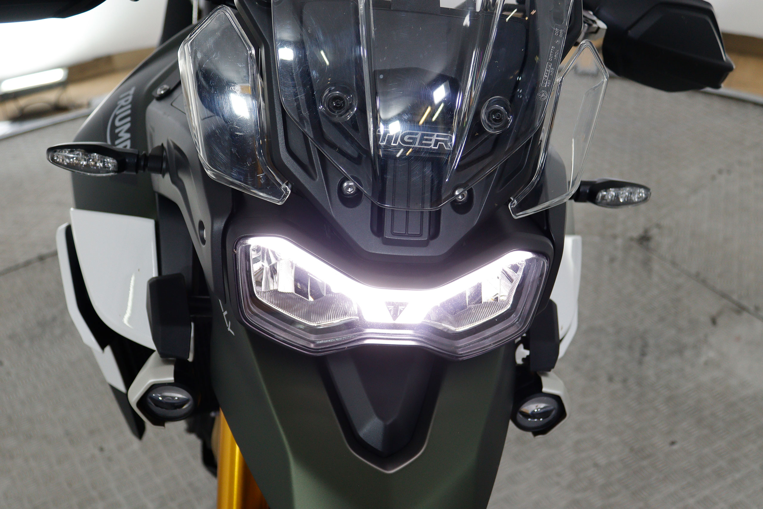 Triumph Tiger 900 TIGER 900 RALLY 95CV ABS # ASIENTOS TERMICOS foto 18