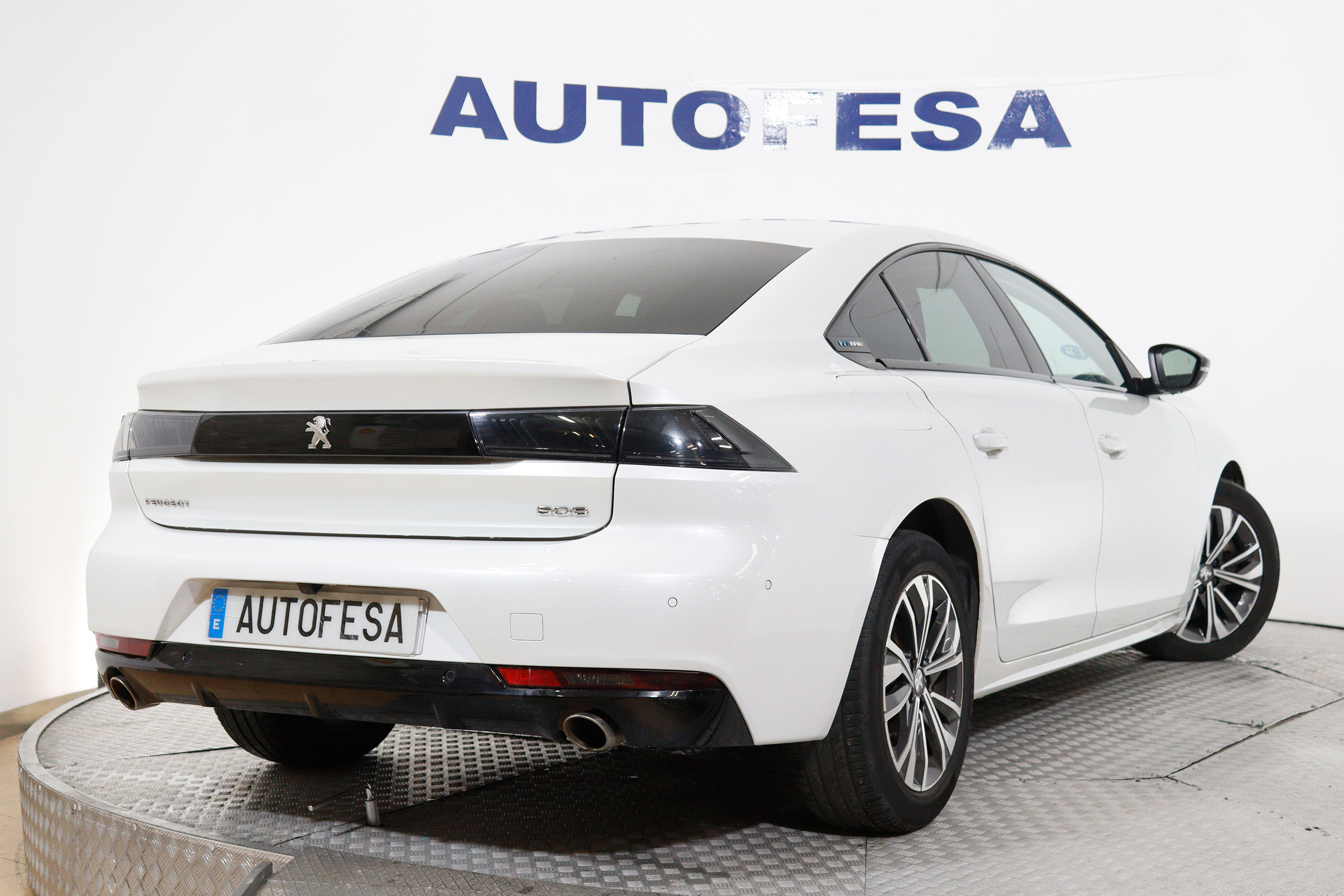 Peugeot 508 1.6L Hibrido Enchufable Auto EAT8 Pack Allure 225cv 5P # IVA DEDUCIBLE,NAVY,PARKTRONIC foto 9