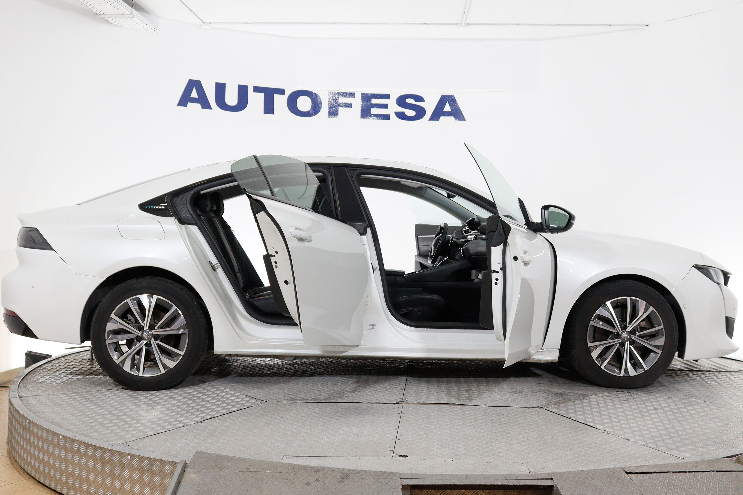 Peugeot 508 1.6L Hibrido Enchufable Auto EAT8 Pack Allure 225cv 5P # IVA DEDUCIBLE,NAVY,PARKTRONIC foto 11