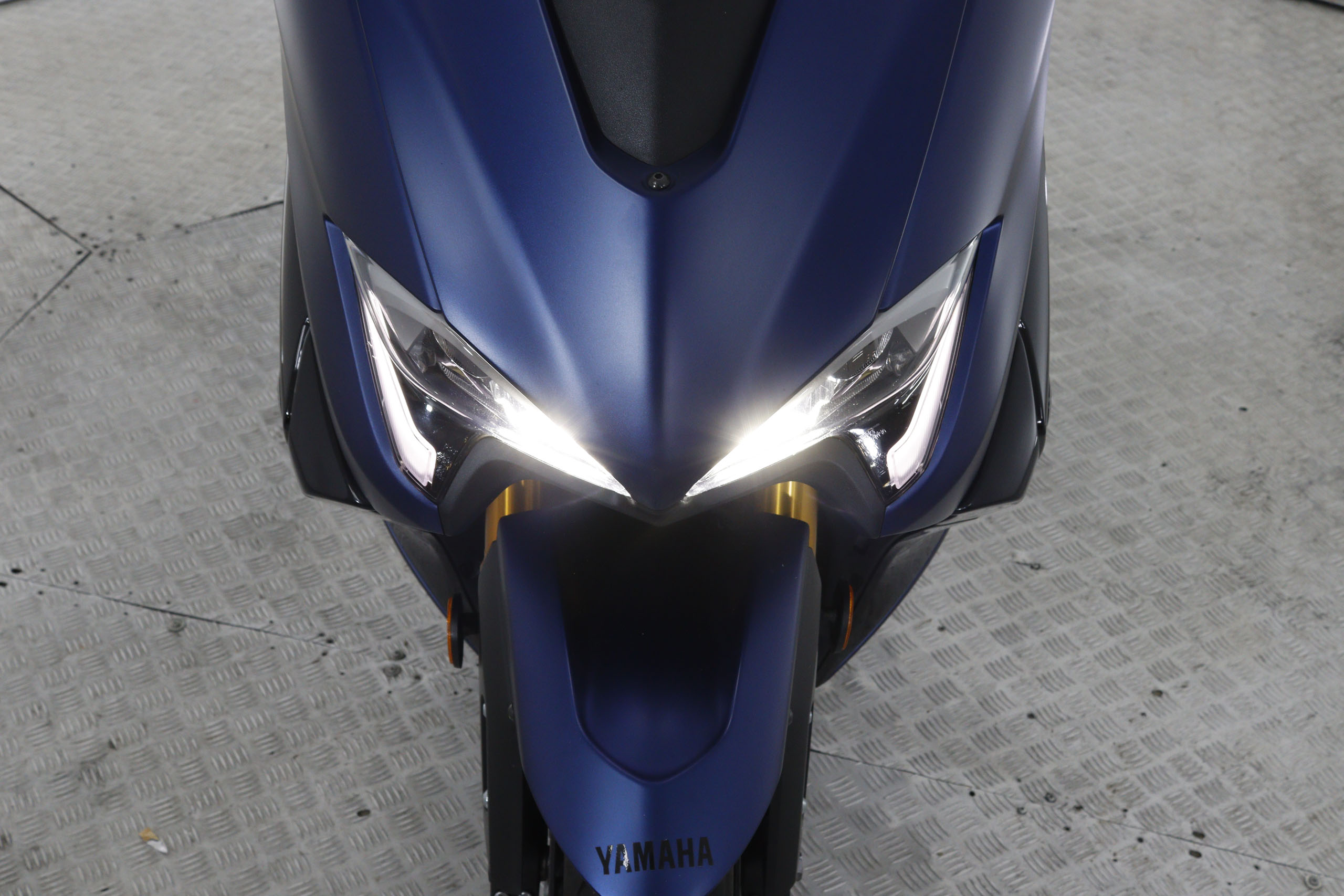 Yamaha Tmax 530 TMAX 530 DX XP530D 45cv ABS # CUPULA ELEC,PUÑOS TERMICOS,ASINETOS TERMICOS foto 13