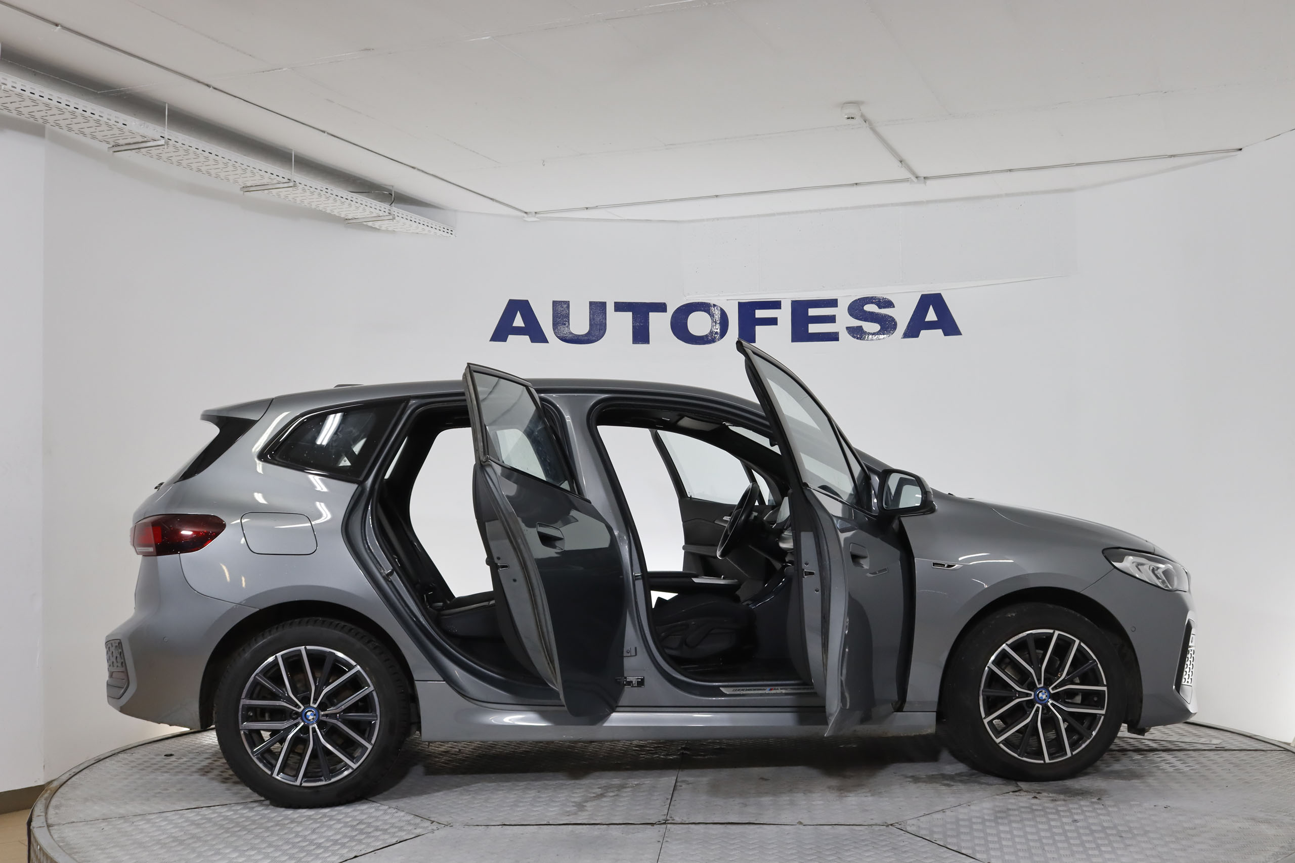 BMW 225 SERIE 225E ACTIVE TOURER M-SPORT AUTO X-DRIVE 245CV 5P # IVA DEDUCIBLE,NAVY foto 13