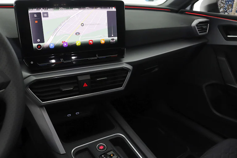 Seat Leon 1.5 eTSI AUTO FR DSG 150cv 5P #NAVY foto 20