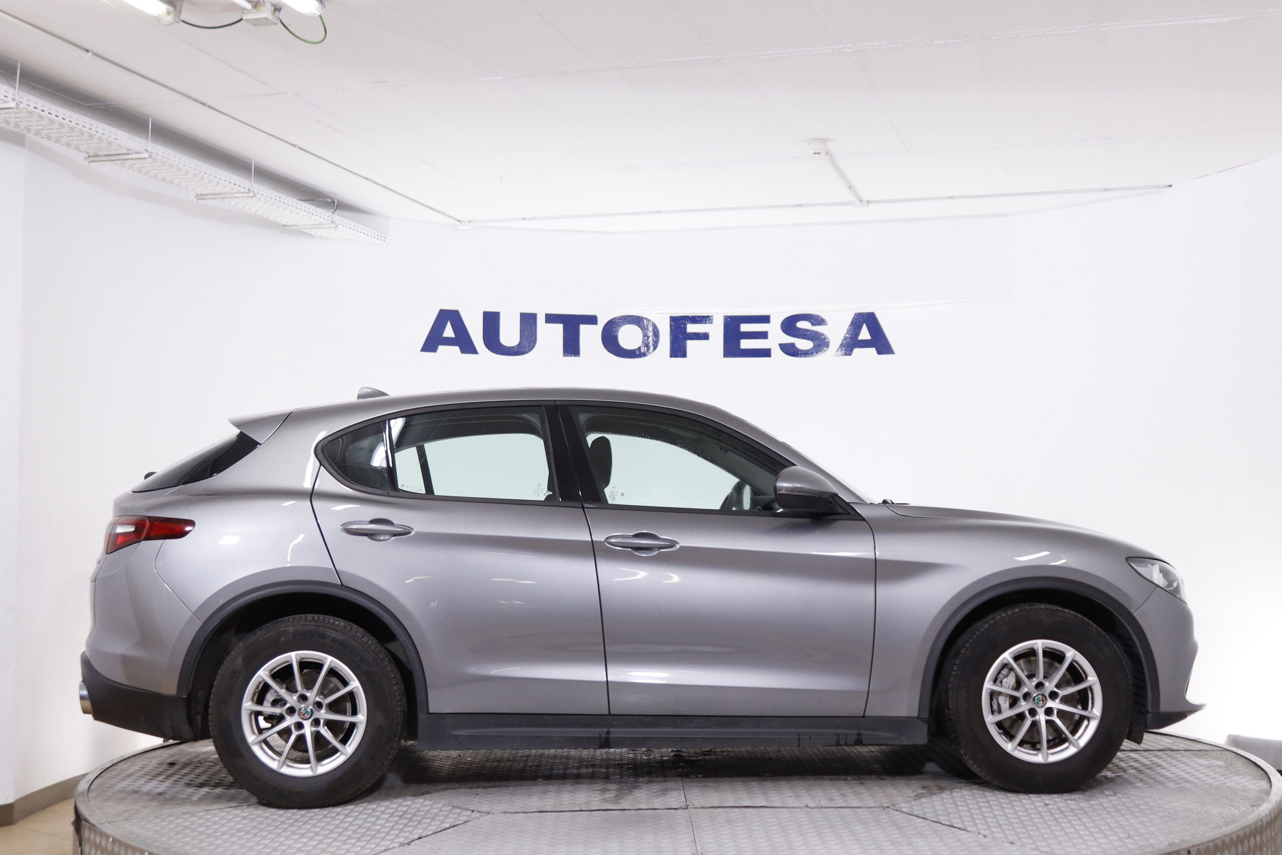 Alfa Romeo Stelvio 2.2 DIESEL AUTO RWD 163cv 5P #NAVY foto 10