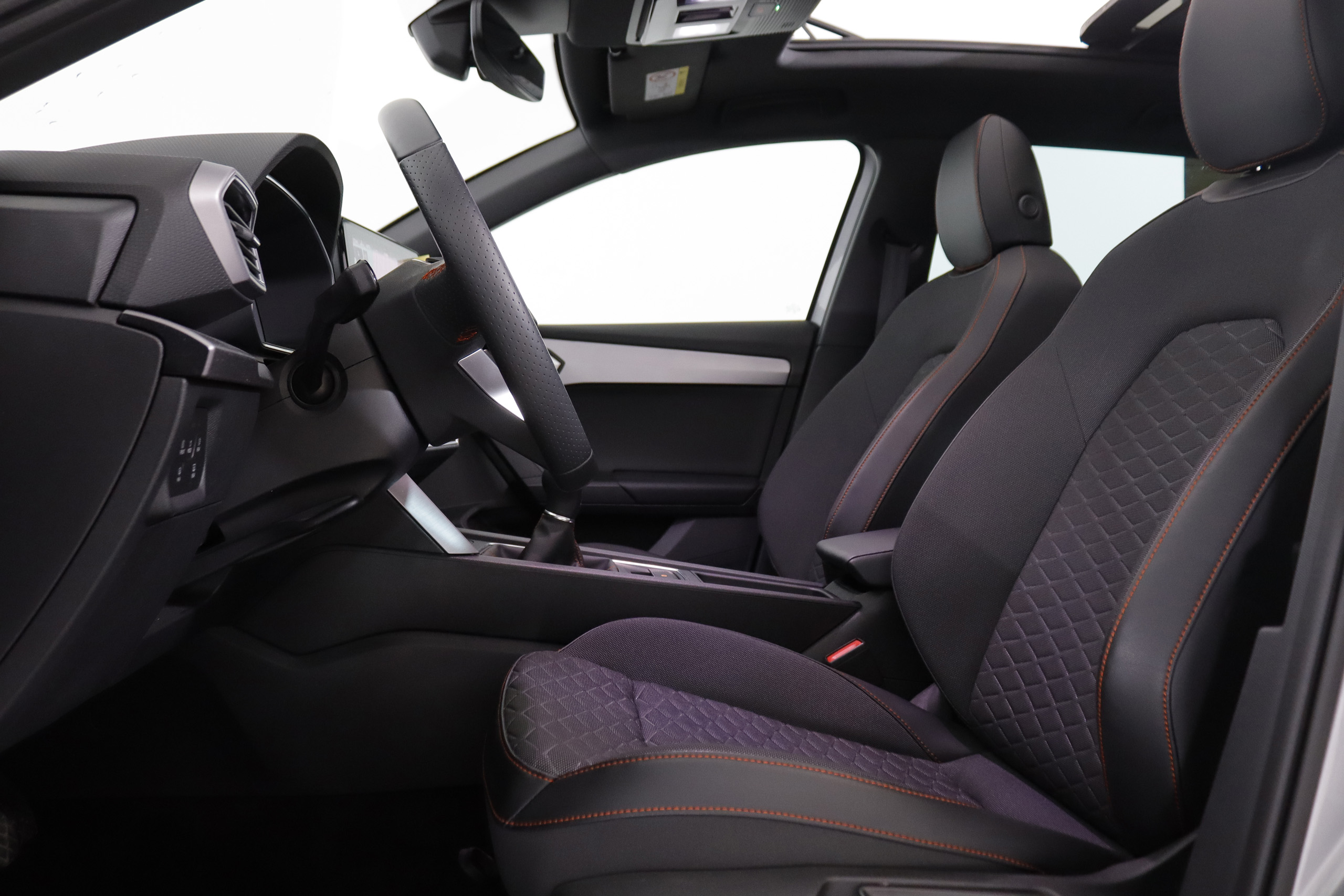 Seat Leon 1.5 TSI SPORT TOURER FR GOL L 150cv 5P # TECHO ELEC PANORAMICO, NAVY foto 23