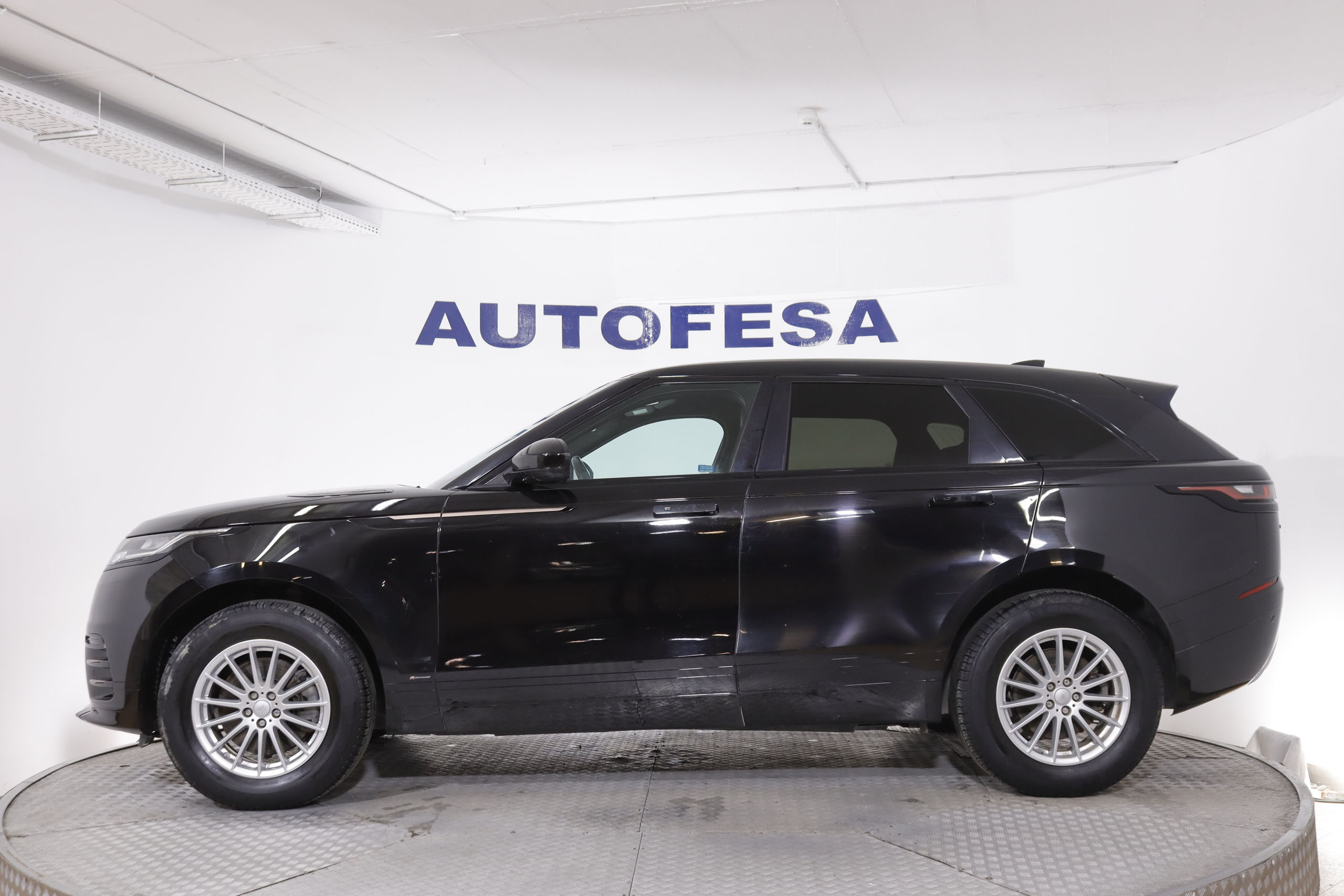 Land Rover Range Rover Velar 2.0 P300 4WD R-DYNAMIC AUTO 300cv 5P # IVA DEDUCIBLE foto 10