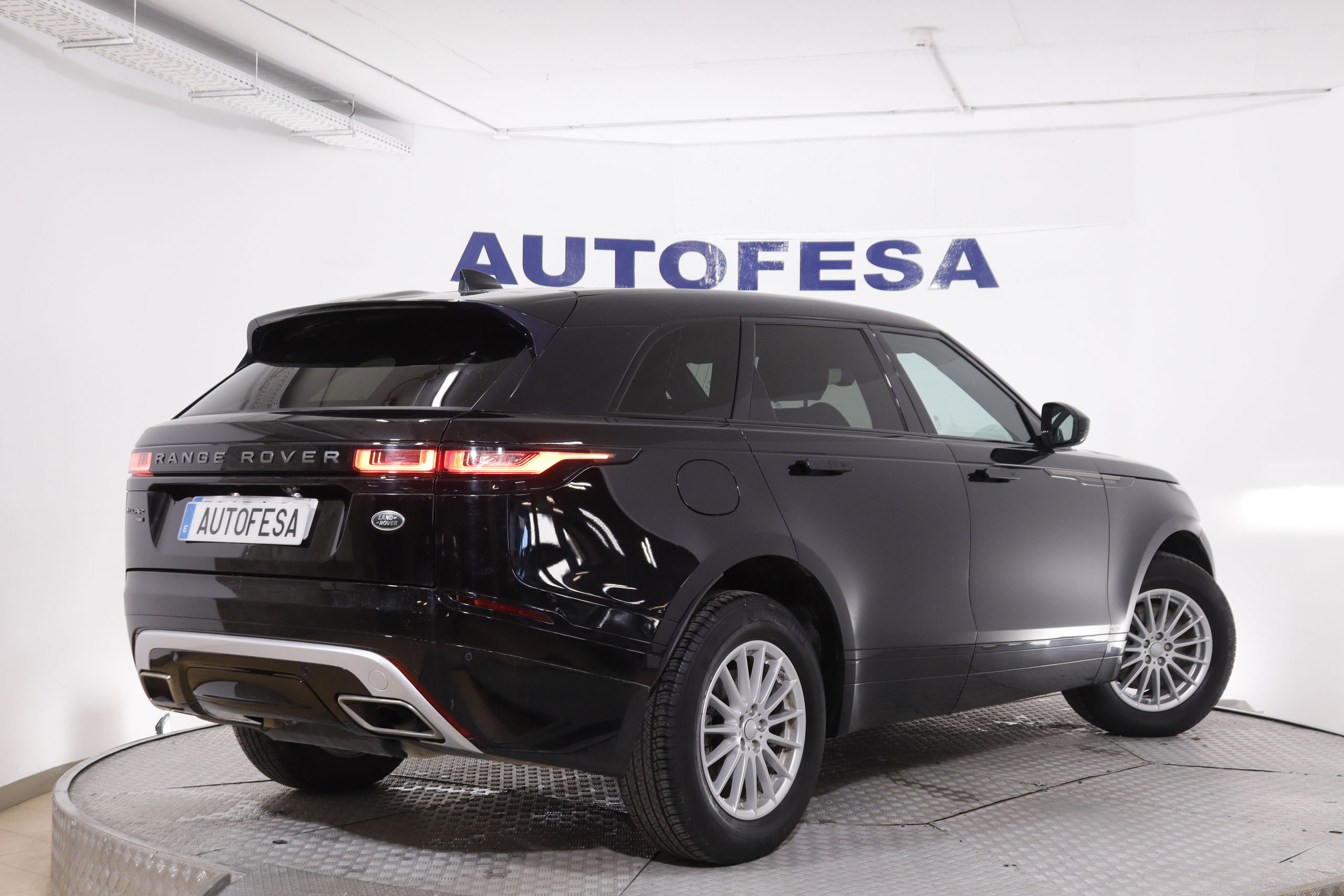 Land Rover Range Rover Velar 2.0 P300 4WD R-DYNAMIC AUTO 300cv 5P # IVA DEDUCIBLE foto 9
