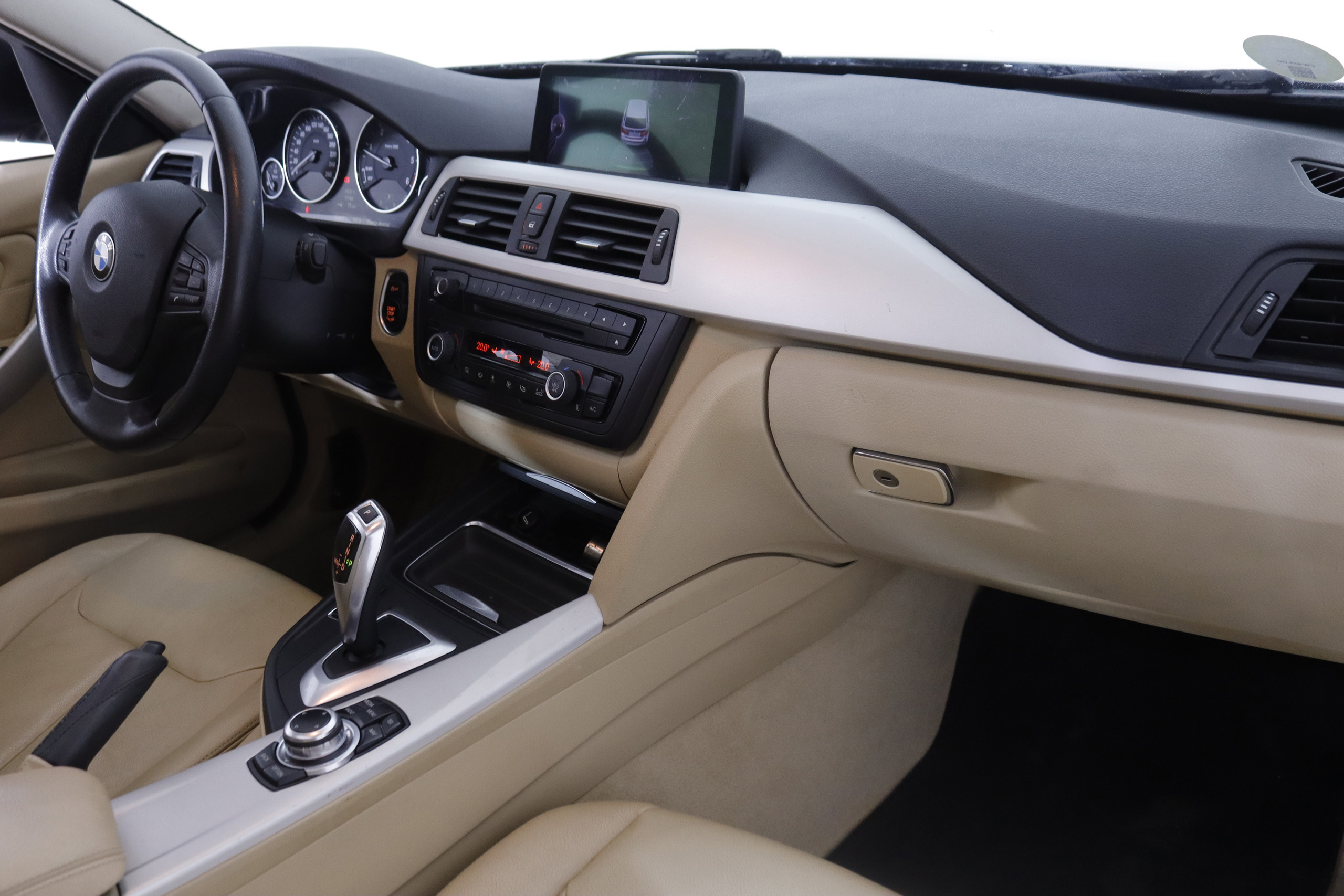 BMW 318 2.0 TOURING AUTO 143cv 5P # TECHO ELEC PANORAMICO, NAVY, CUERO foto 17