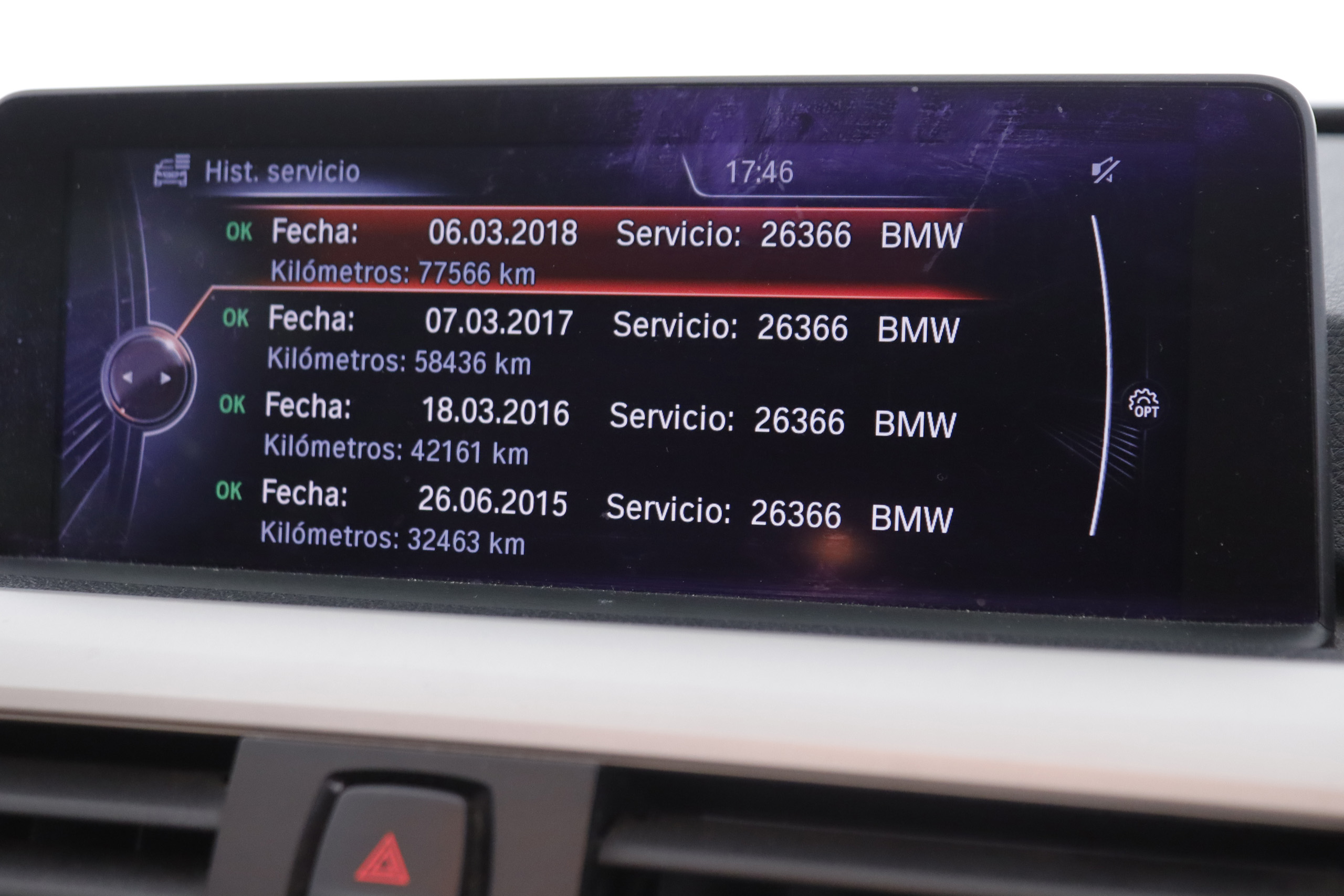 BMW 318 2.0 TOURING AUTO 143cv 5P # TECHO ELEC PANORAMICO, NAVY, CUERO foto 27