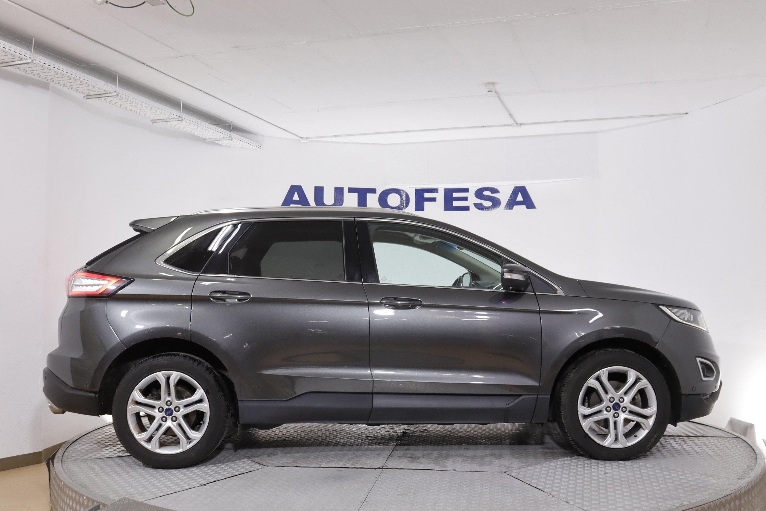 Ford Edge 2.0 TDCI TITANIUM AWD AUTO 210cv 5P # NAVY, CUERO foto 10
