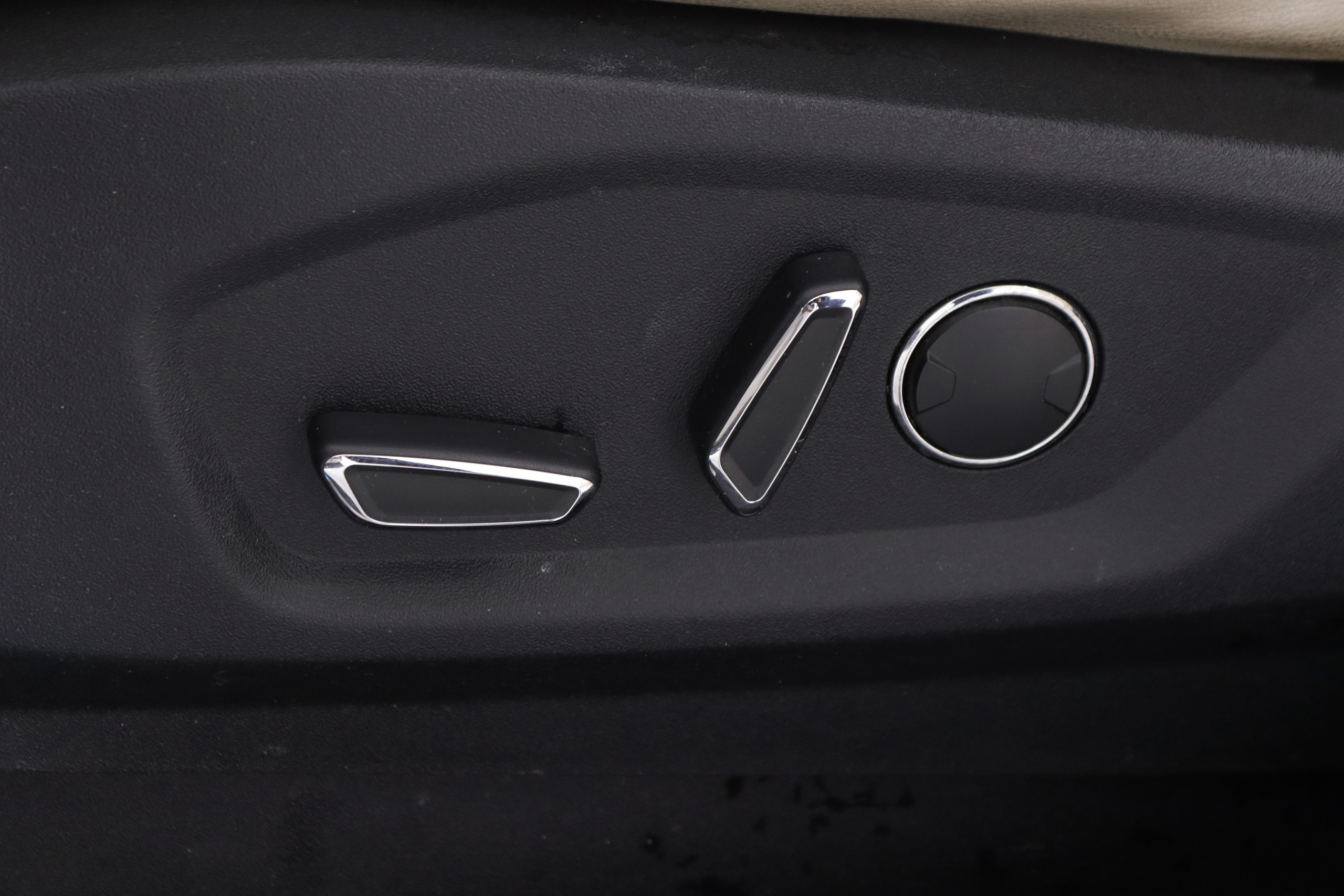 Ford Edge 2.0 TDCI TITANIUM AWD AUTO 210cv 5P # NAVY, CUERO foto 22