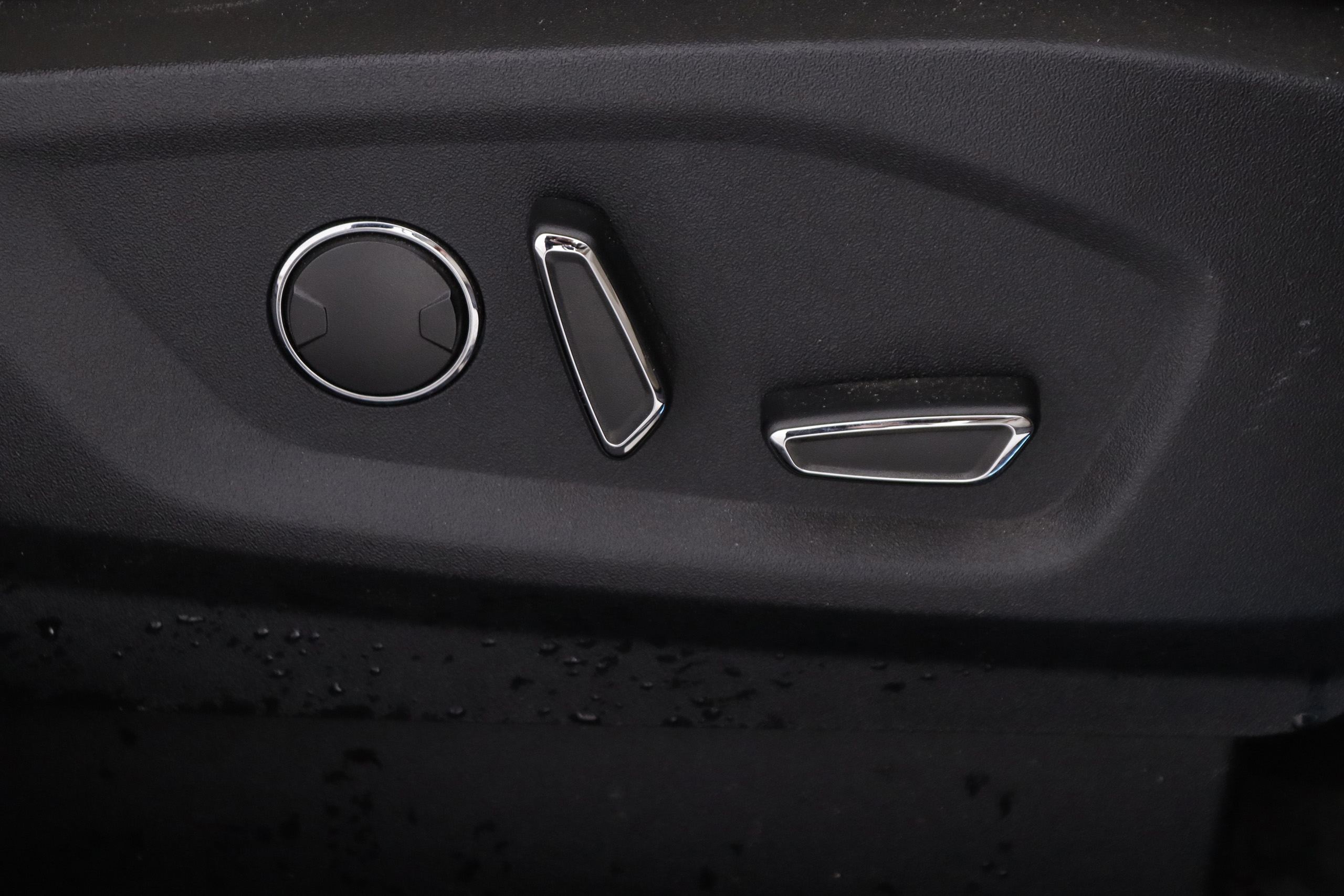 Ford Edge 2.0 TDCI TITANIUM AWD AUTO 210cv 5P # NAVY, CUERO foto 24