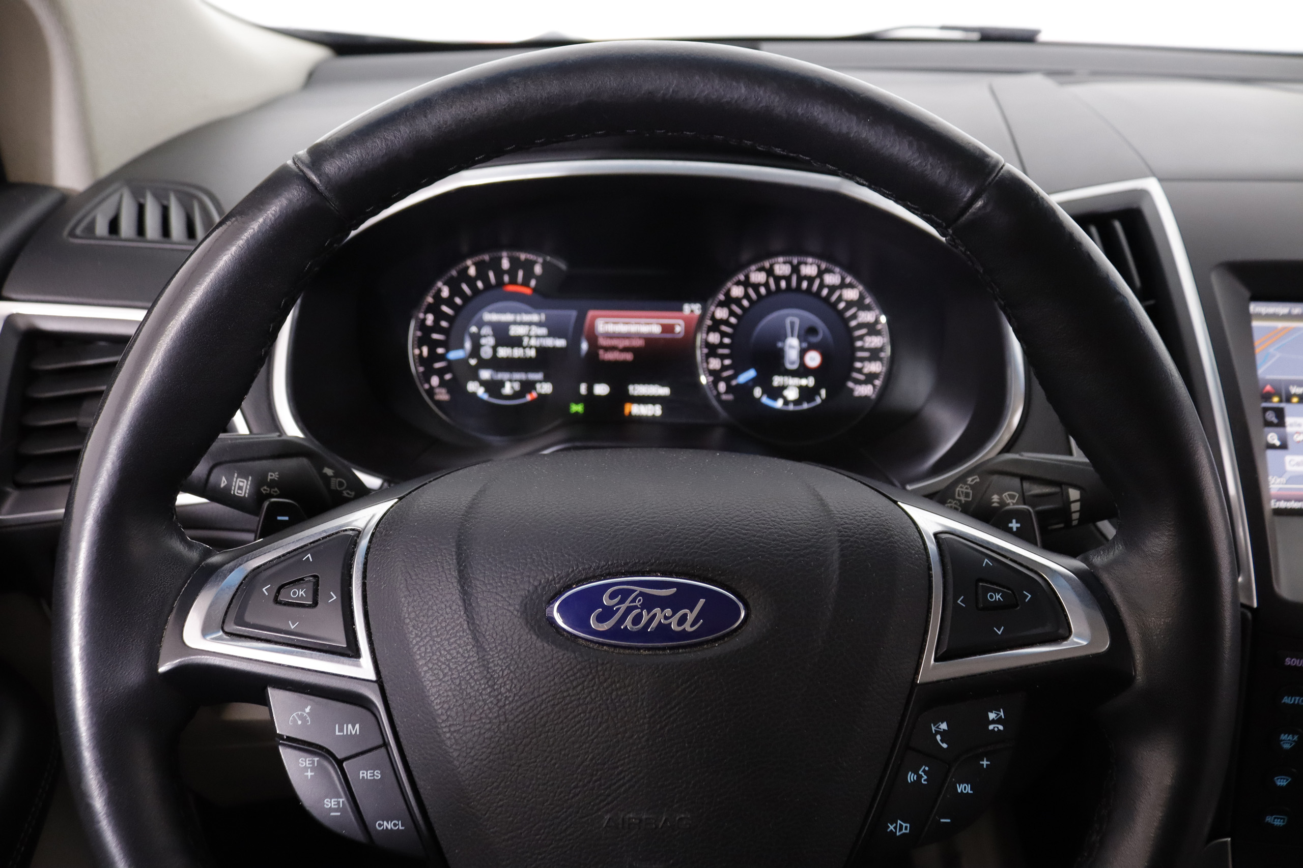 Ford Edge 2.0 TDCI TITANIUM AWD AUTO 210cv 5P # NAVY, CUERO foto 18