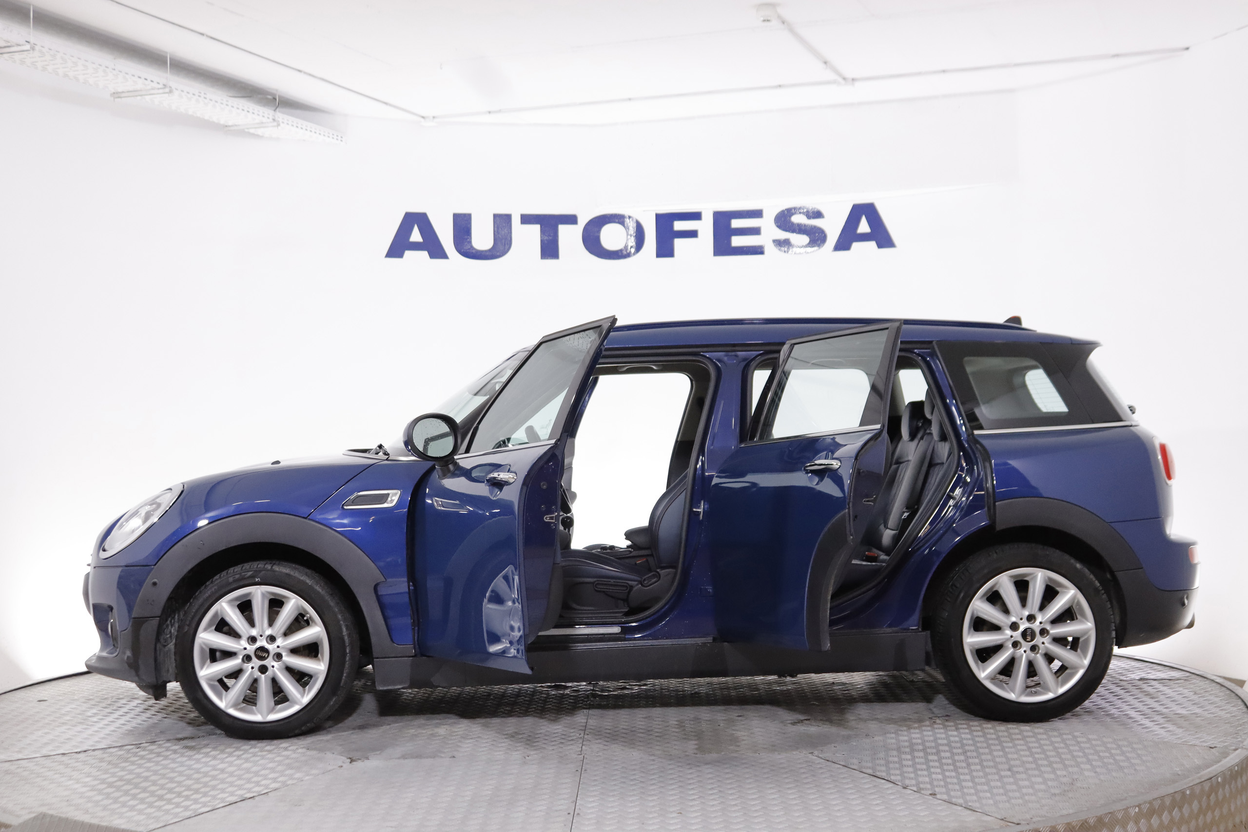 Mini Cooper Clubman 2.0D 150cv 5P # NAVY, CUERO foto 11