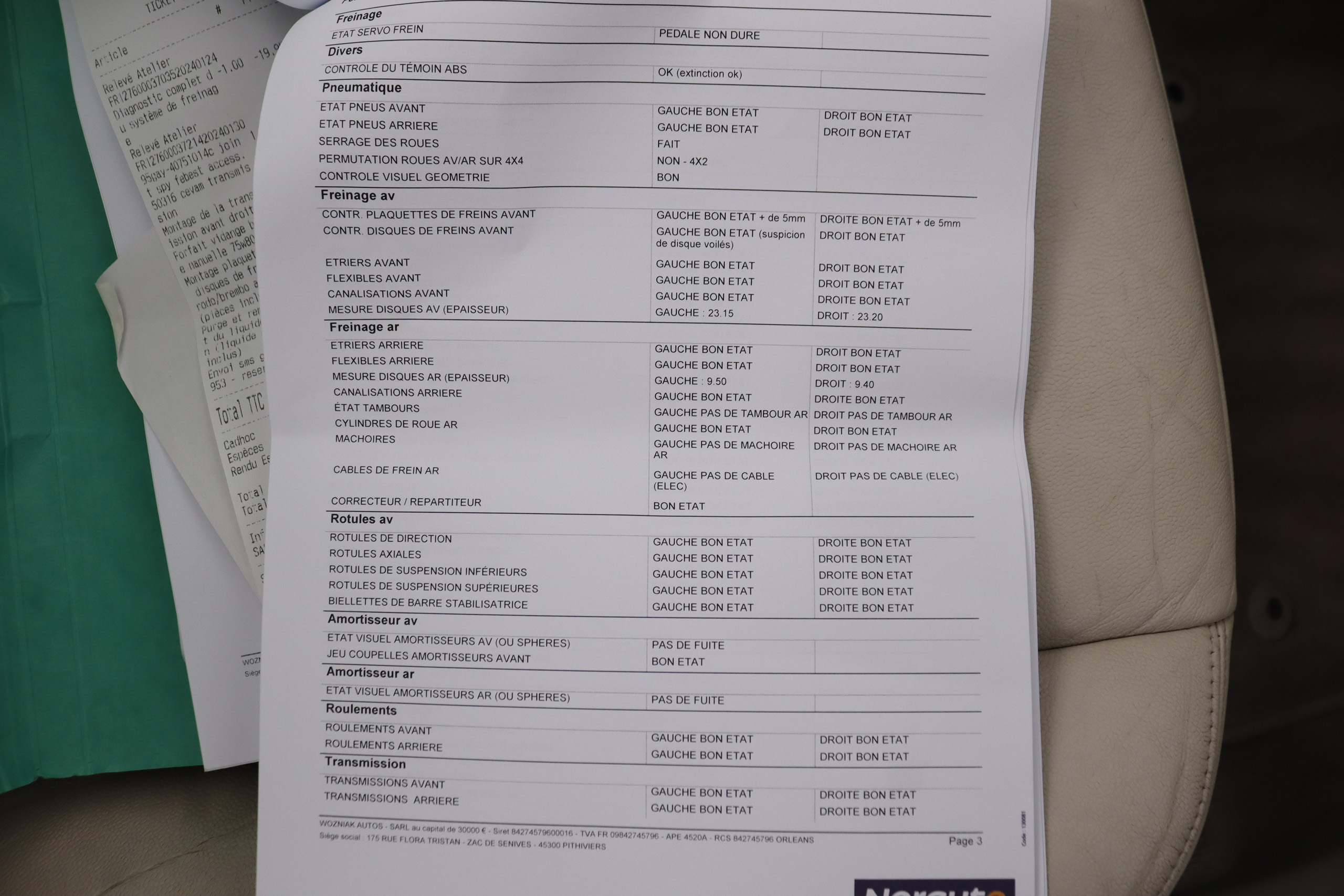 Volvo C70 2.0 MOMENTUM D3 AUTO 150cv 2P # PARKTRONIC foto 28