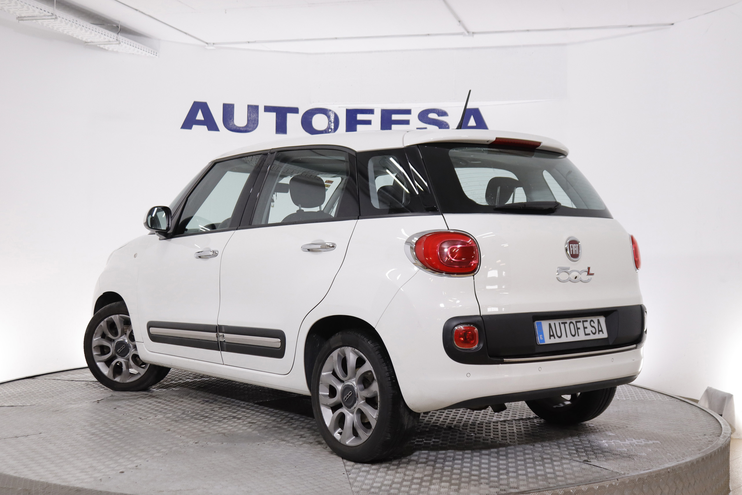 Fiat 500l 1.6 MJET LOUNGE 120cv 5P # TECHO PANORAMICO, NAVY foto 9