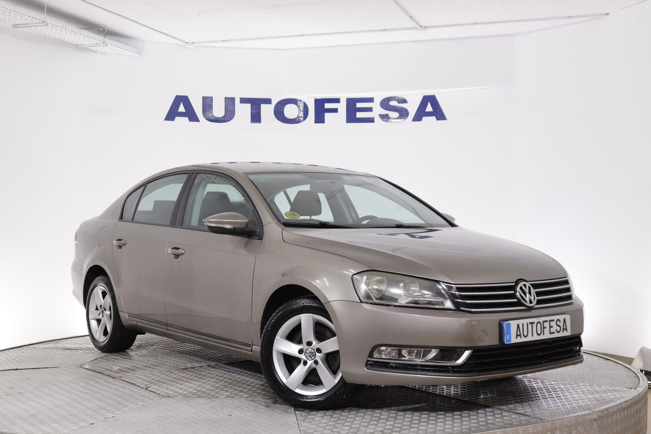 Volkswagen Passat 1.6 TDI EDITION BMT 105cv 4P # START/STOP foto 3