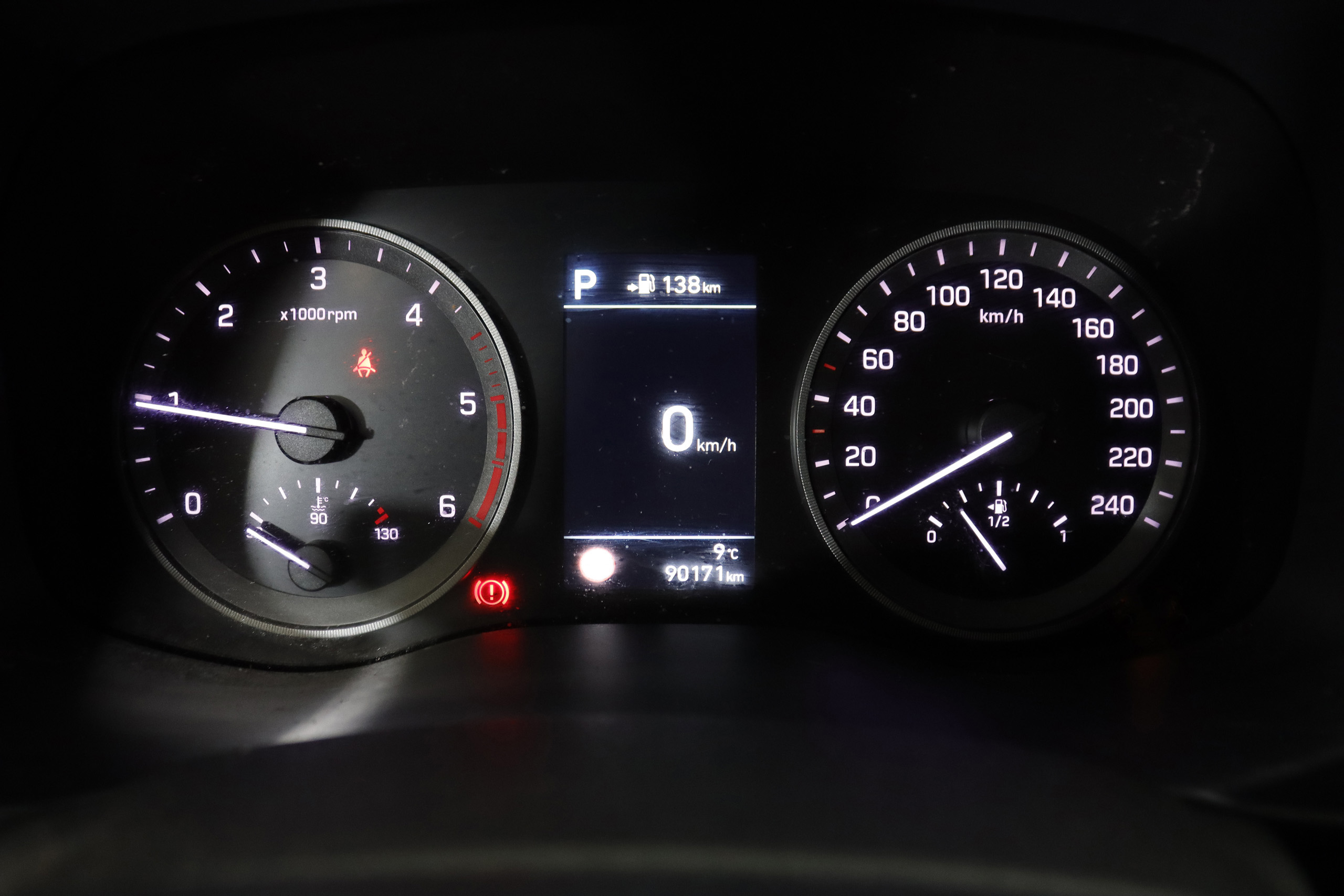 Hyundai Tucson 1.6 CRDI AUTO TECNO 136cv 5P # NAVY foto 17