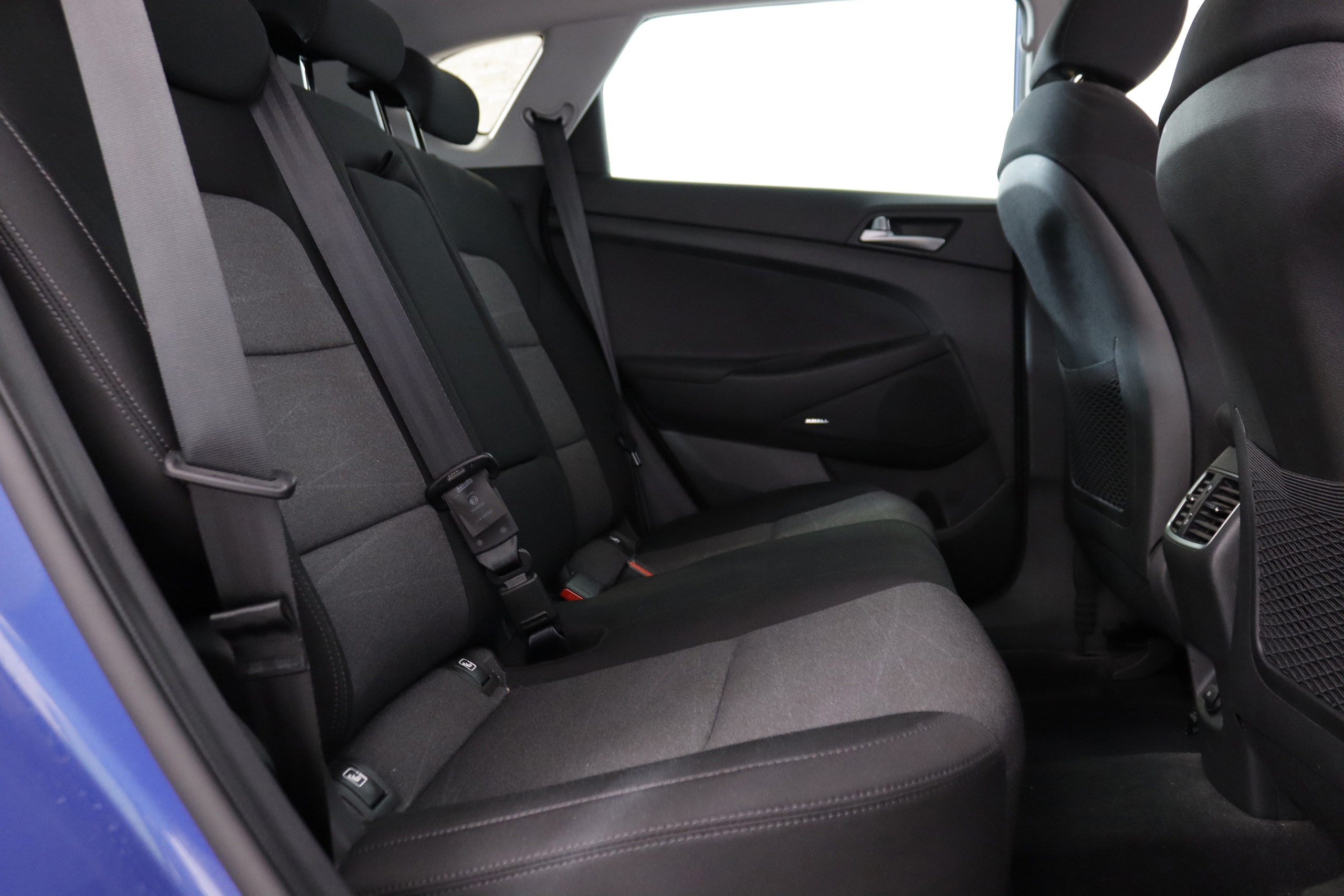 Hyundai Tucson 1.6 CRDI AUTO TECNO 136cv 5P # NAVY foto 25