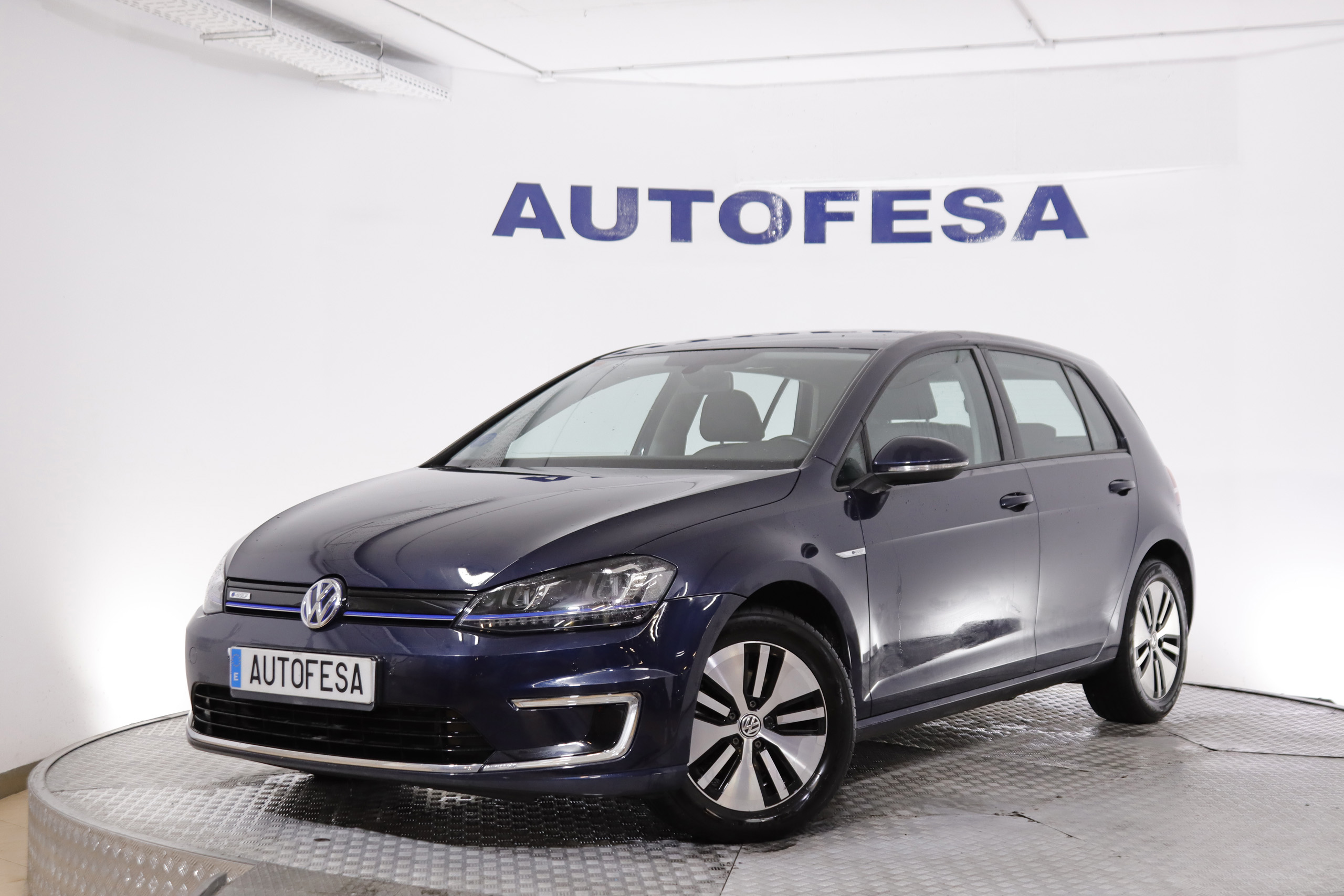 Volkswagen E-Golf E-GOLF ePOWER AUTO 115cv 5P# NAVY foto 1