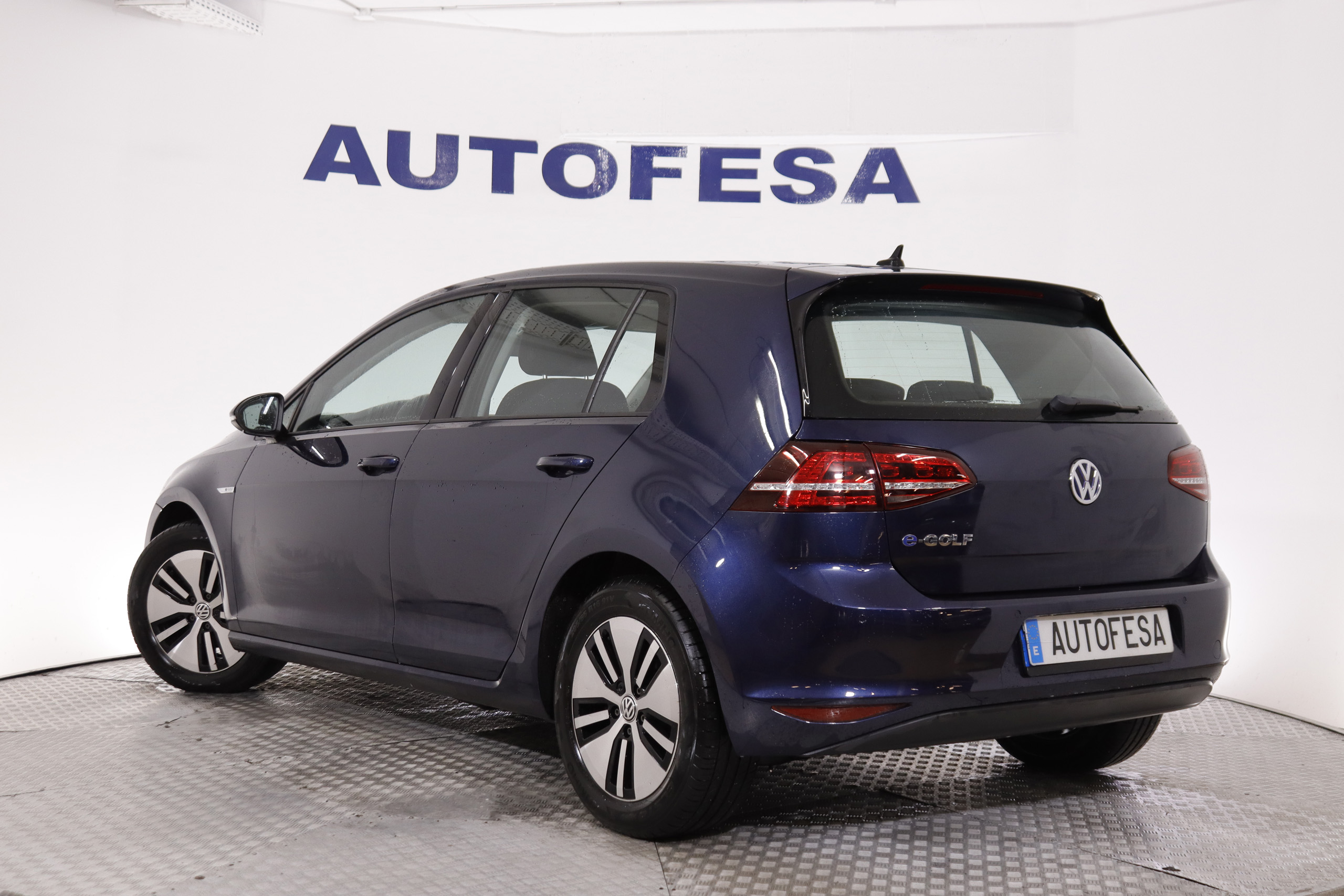Volkswagen E-Golf E-GOLF ePOWER AUTO 115cv 5P# NAVY foto 6