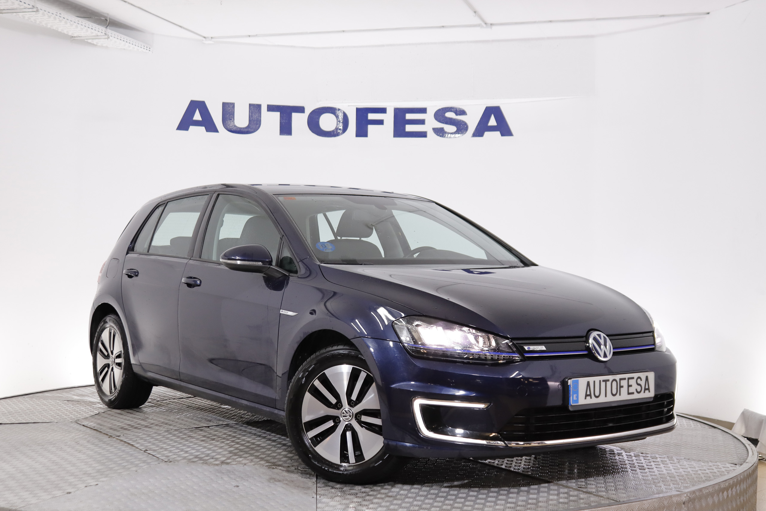 Volkswagen E-Golf E-GOLF ePOWER AUTO 115cv 5P# NAVY foto 3