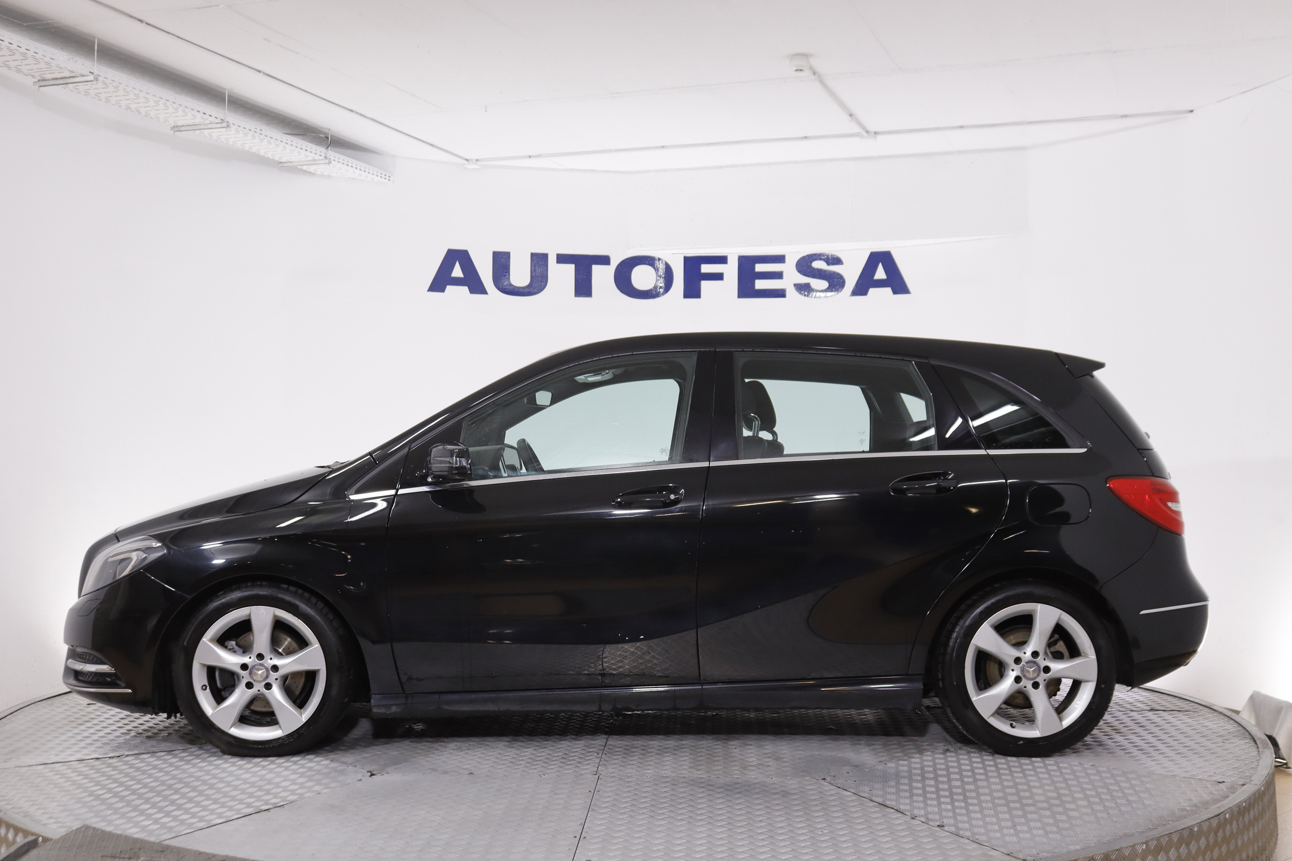 Mercedes-benz B 200 CLASE B B 200 CDI 7G AUTO SPORT 136cv 5P # BIXENON,NAVY foto 5