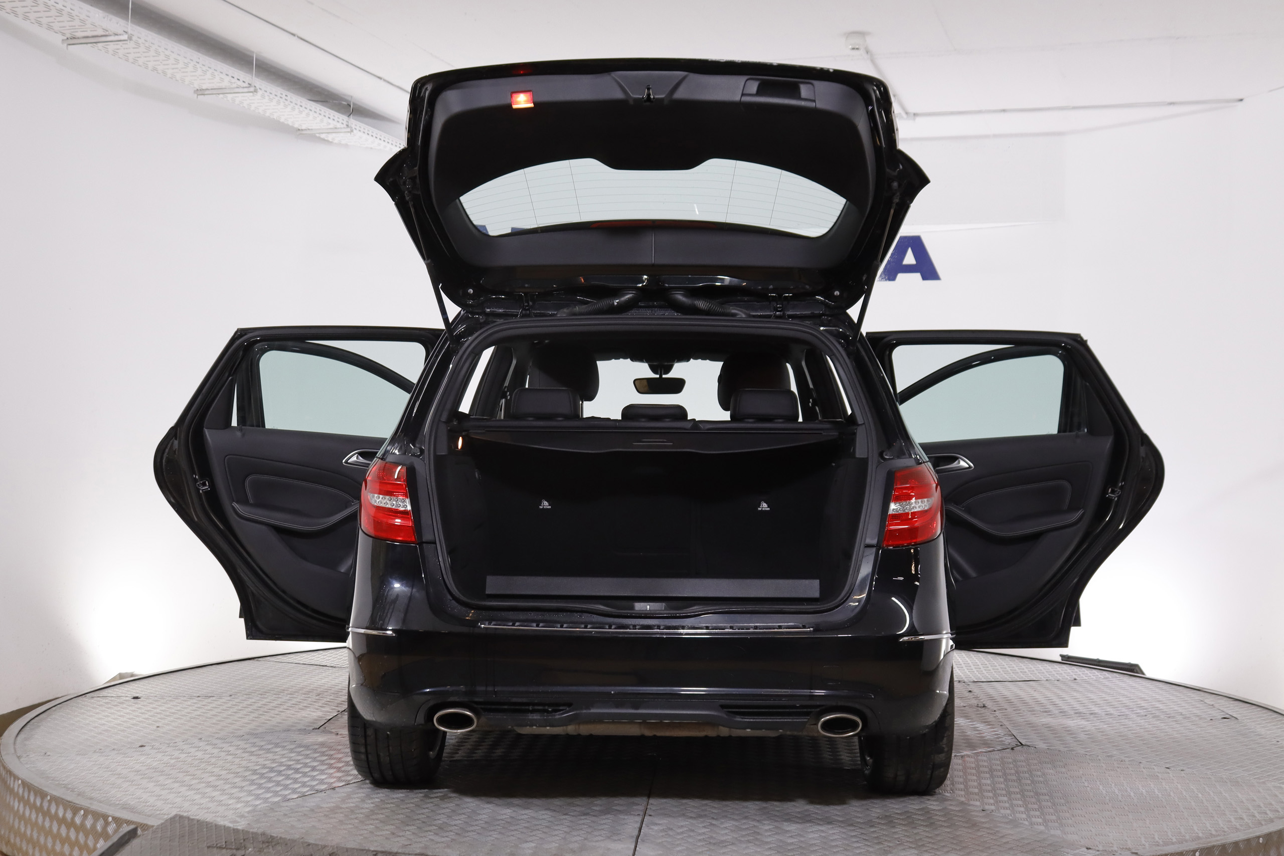 Mercedes-benz B 200 CLASE B B 200 CDI 7G AUTO SPORT 136cv 5P # BIXENON,NAVY foto 13