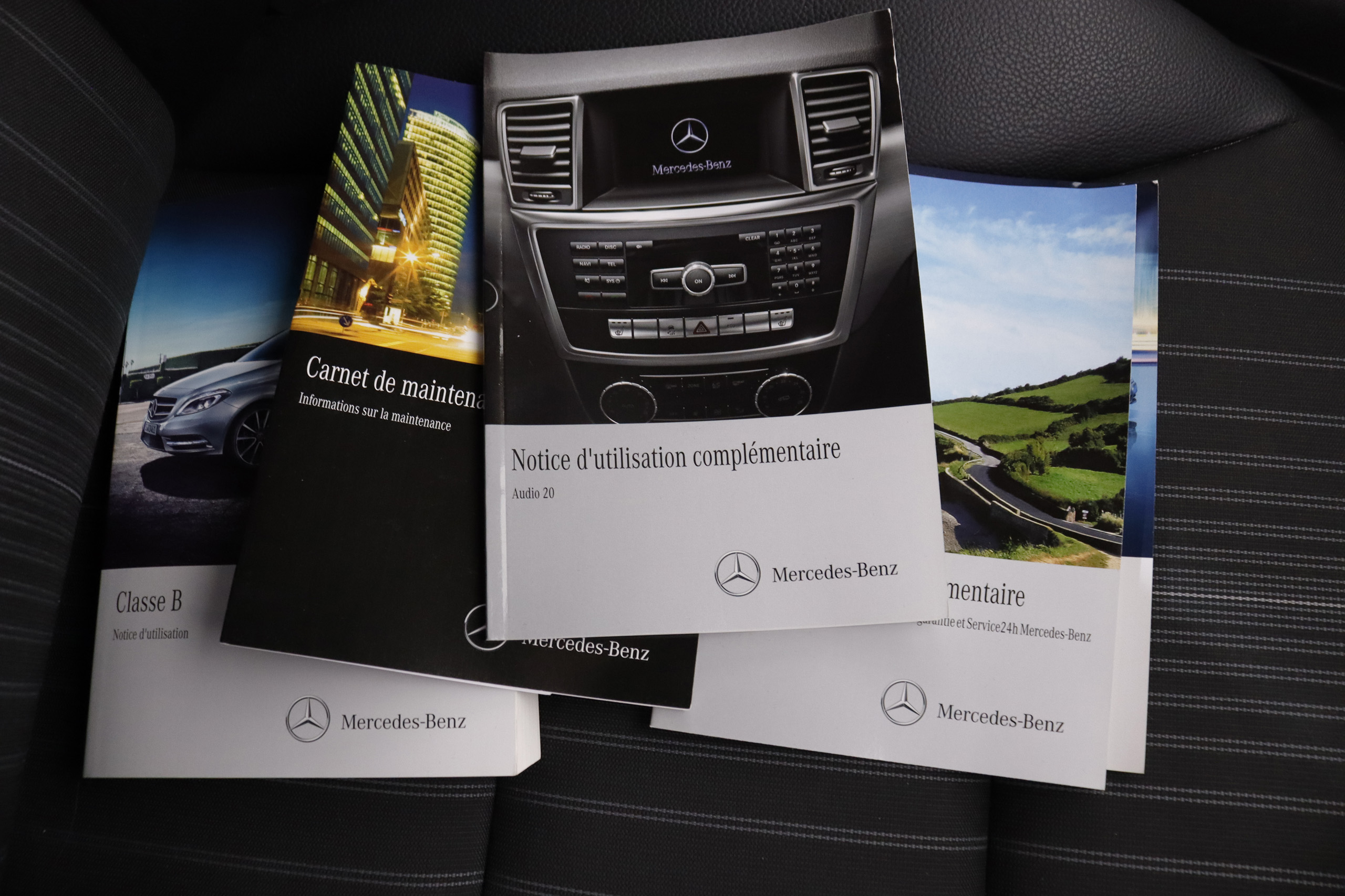 Mercedes-benz B 200 CLASE B B 200 CDI 7G AUTO SPORT 136cv 5P # BIXENON,NAVY foto 27