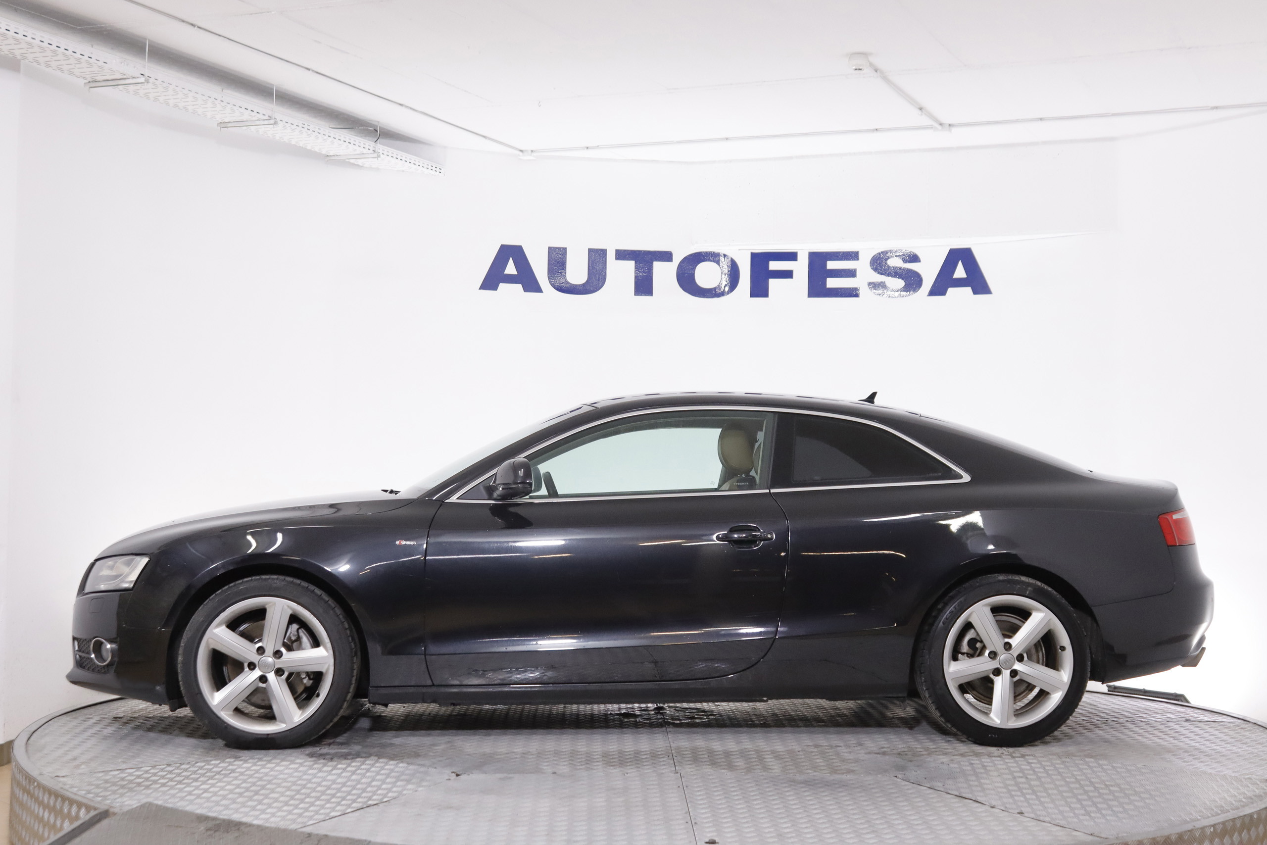 Audi A5 COUPE 2.7 TDI S-LINE AUTO 190CV 2P # CUERO foto 5