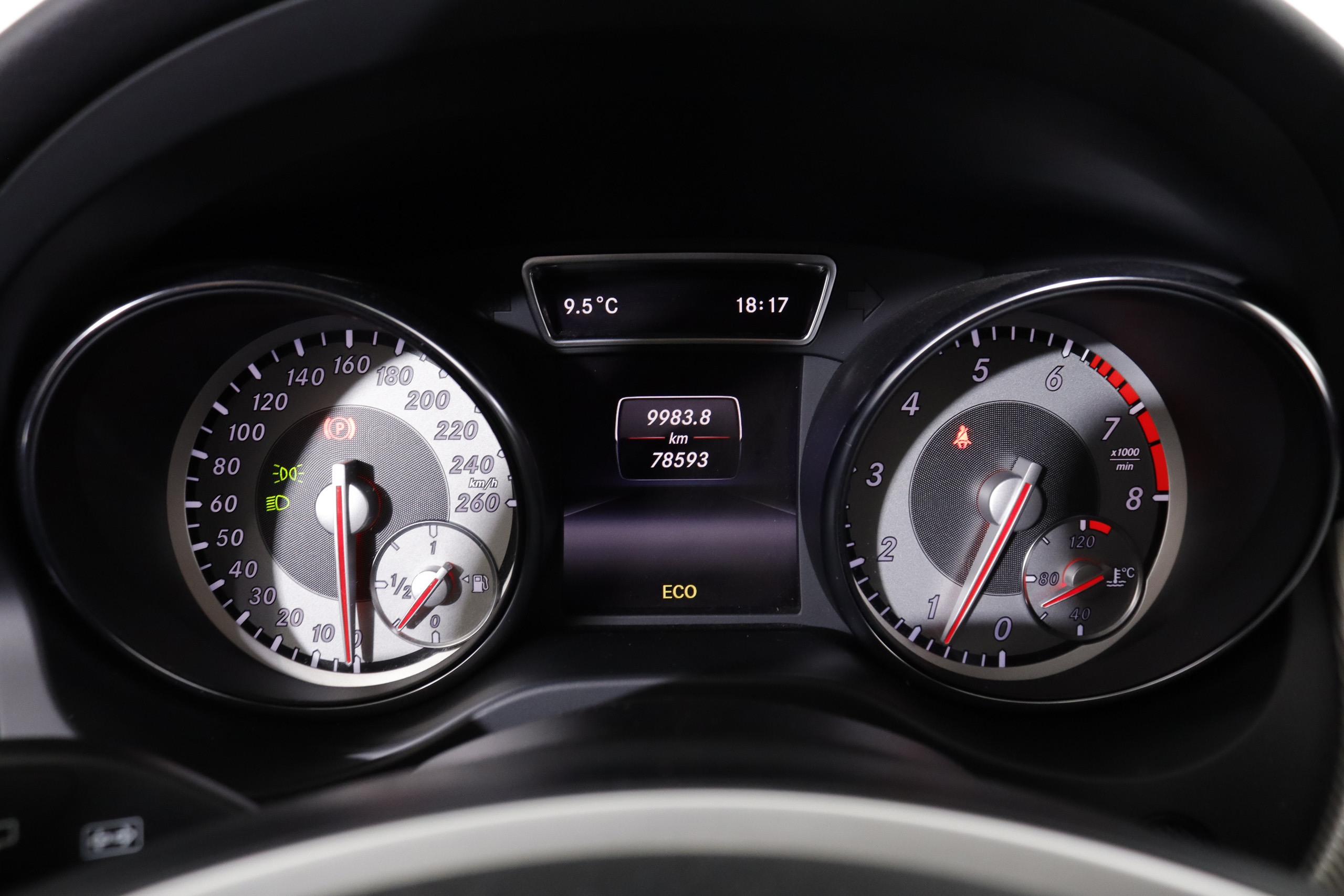 Mercedes-benz Gla 200 CLASE GLA 200 156cv 5P # NAVI, BIXENON,PARKTRONIC foto 17