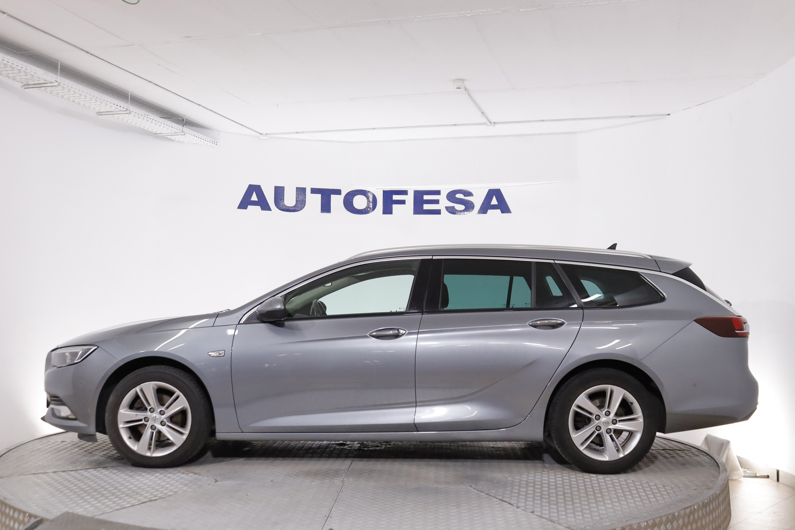 Opel Insignia SPORTS TOURER 1.6CDTI INNOVATION  110cv 5P # IVA DEDUCIBLE, NAVY foto 5