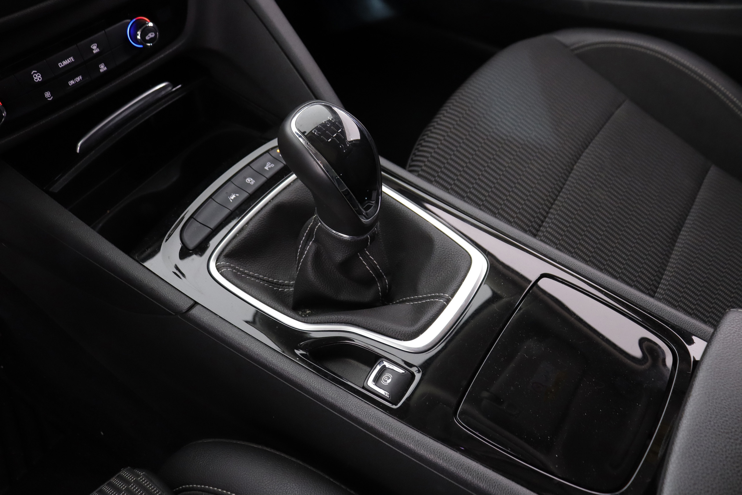 Opel Insignia SPORTS TOURER 1.6CDTI INNOVATION  110cv 5P # IVA DEDUCIBLE, NAVY foto 18