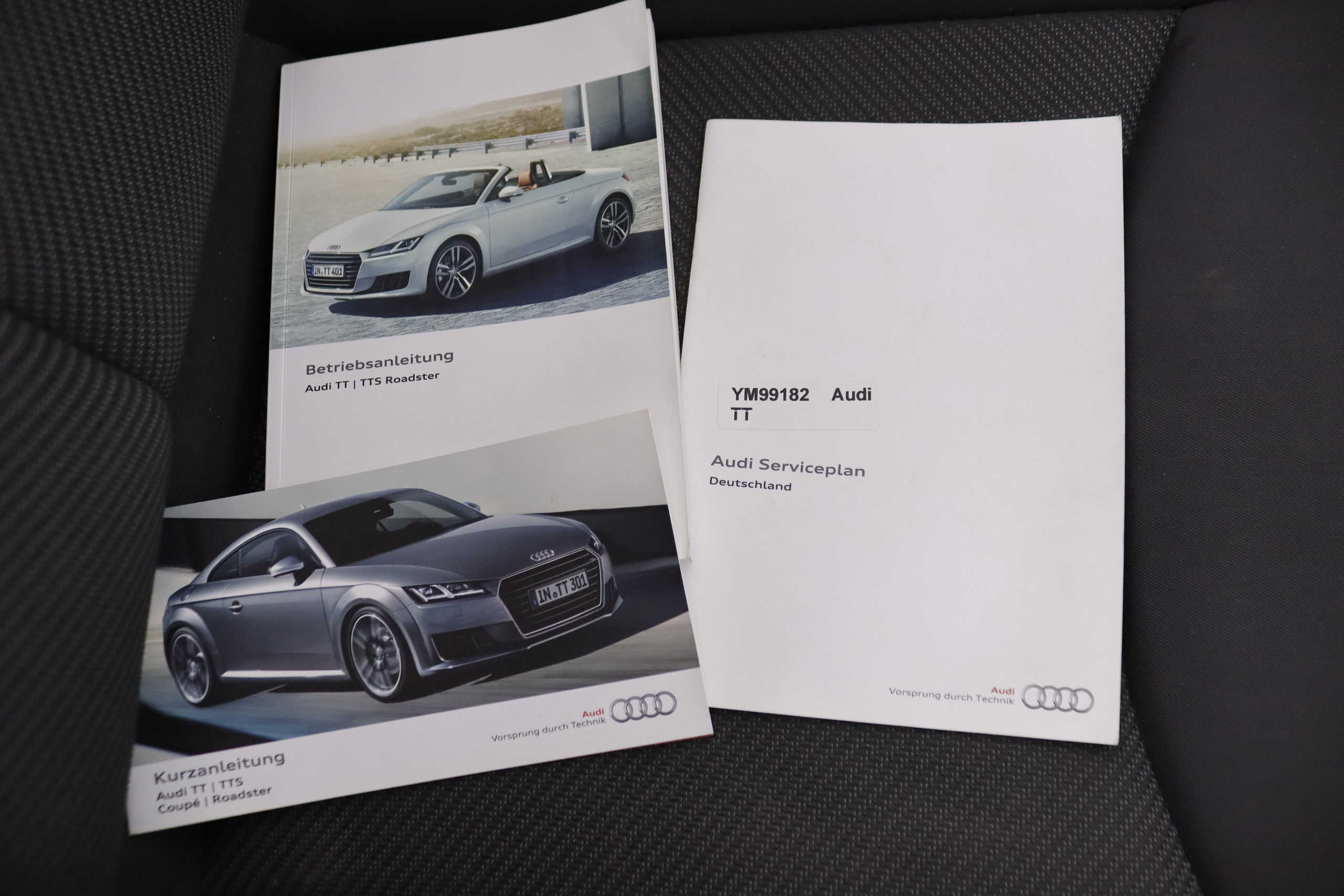 Audi Tt 2.0 TDI ROADSTER S-LINE 183cv 2P # NAVY,BIXENON foto 30