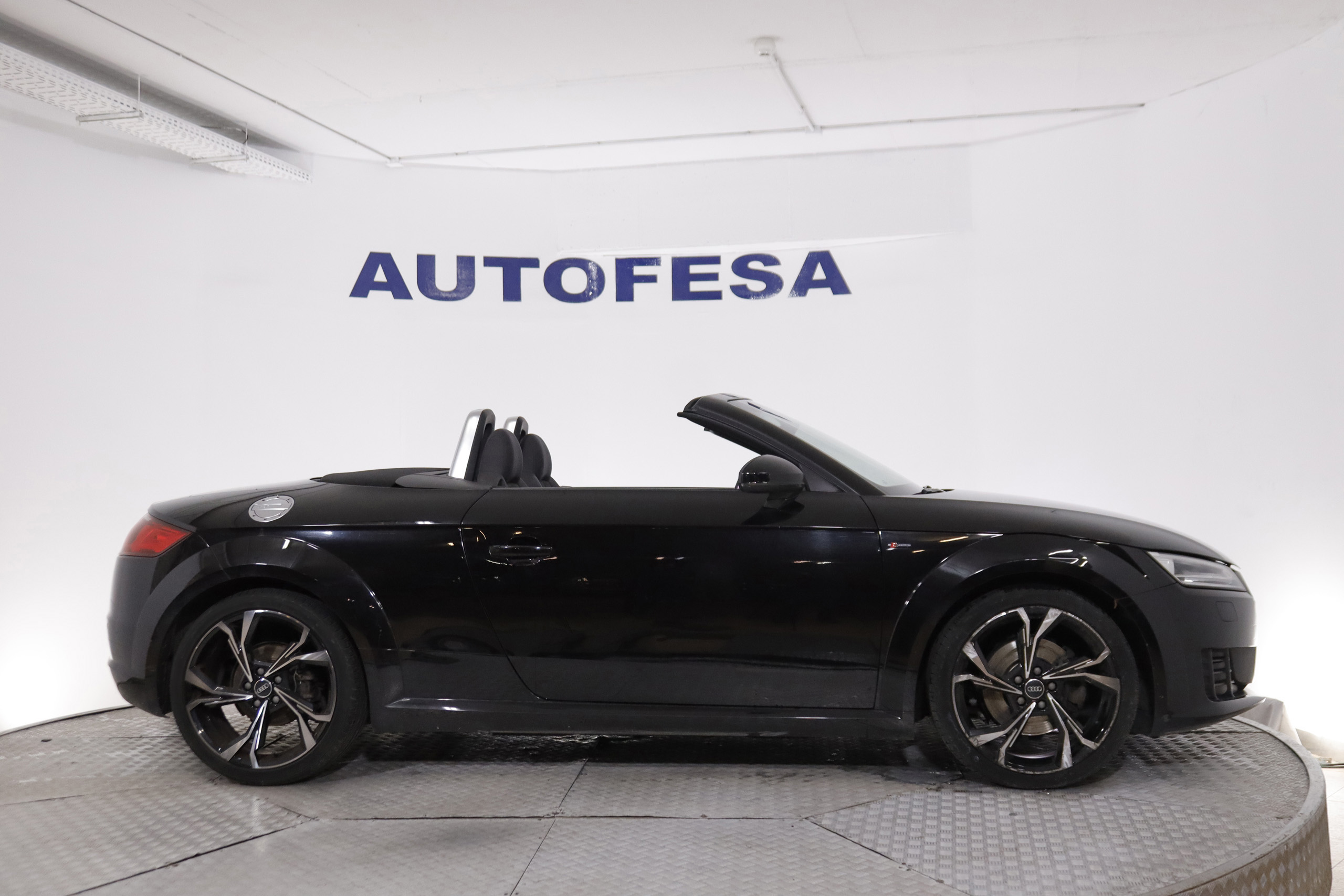 Audi Tt 2.0 TDI ROADSTER S-LINE 183cv 2P # NAVY,BIXENON foto 17