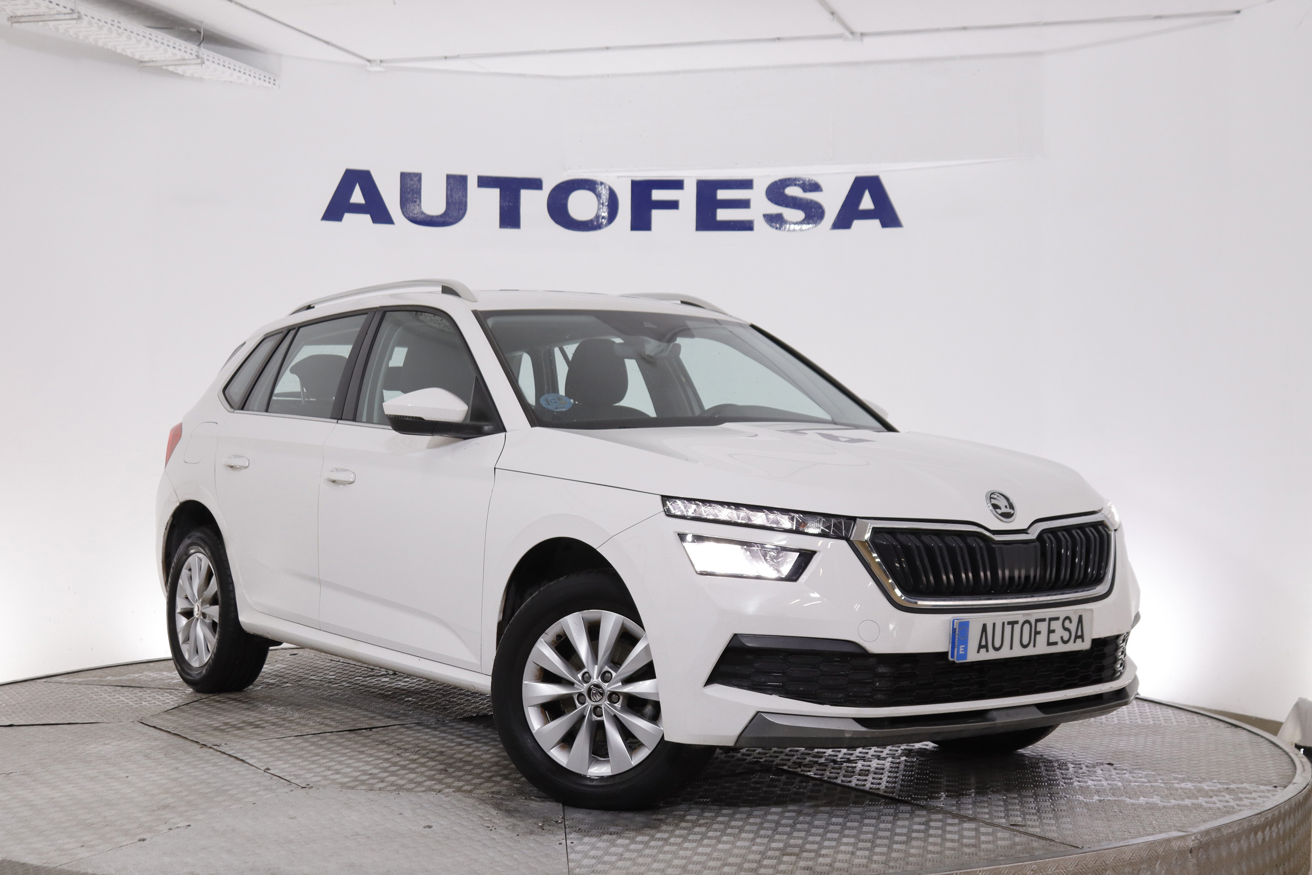 Skoda KAMIQ 1.0 TSI DSG AMBITION AUTO 110cv 5P # IVA DEDUCIBLE, PARKTRONIC foto 3