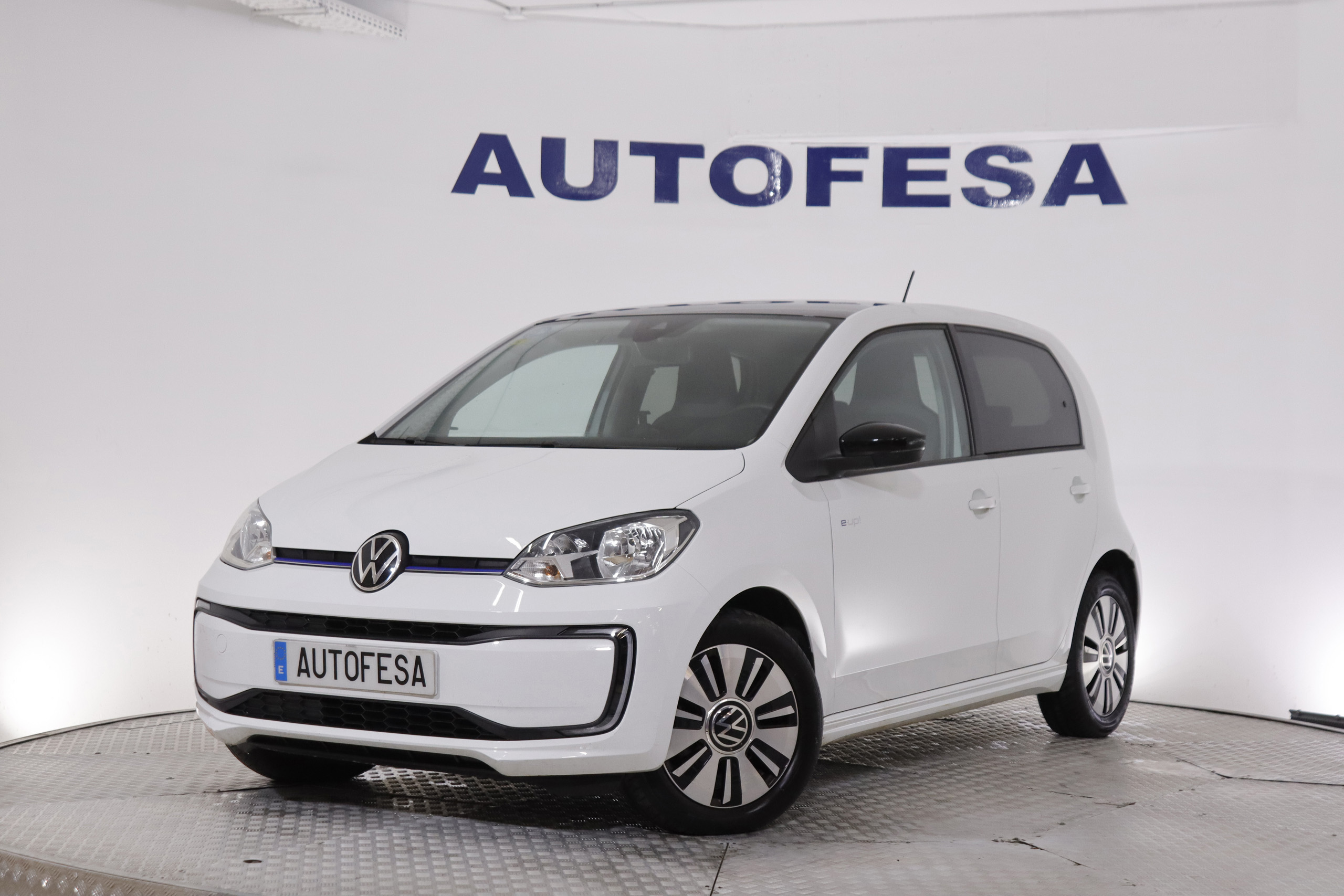 Volkswagen E-up! ELECTRICO STYLE AUTO 82cv 5P # IVA DEDUCIBLE foto 1