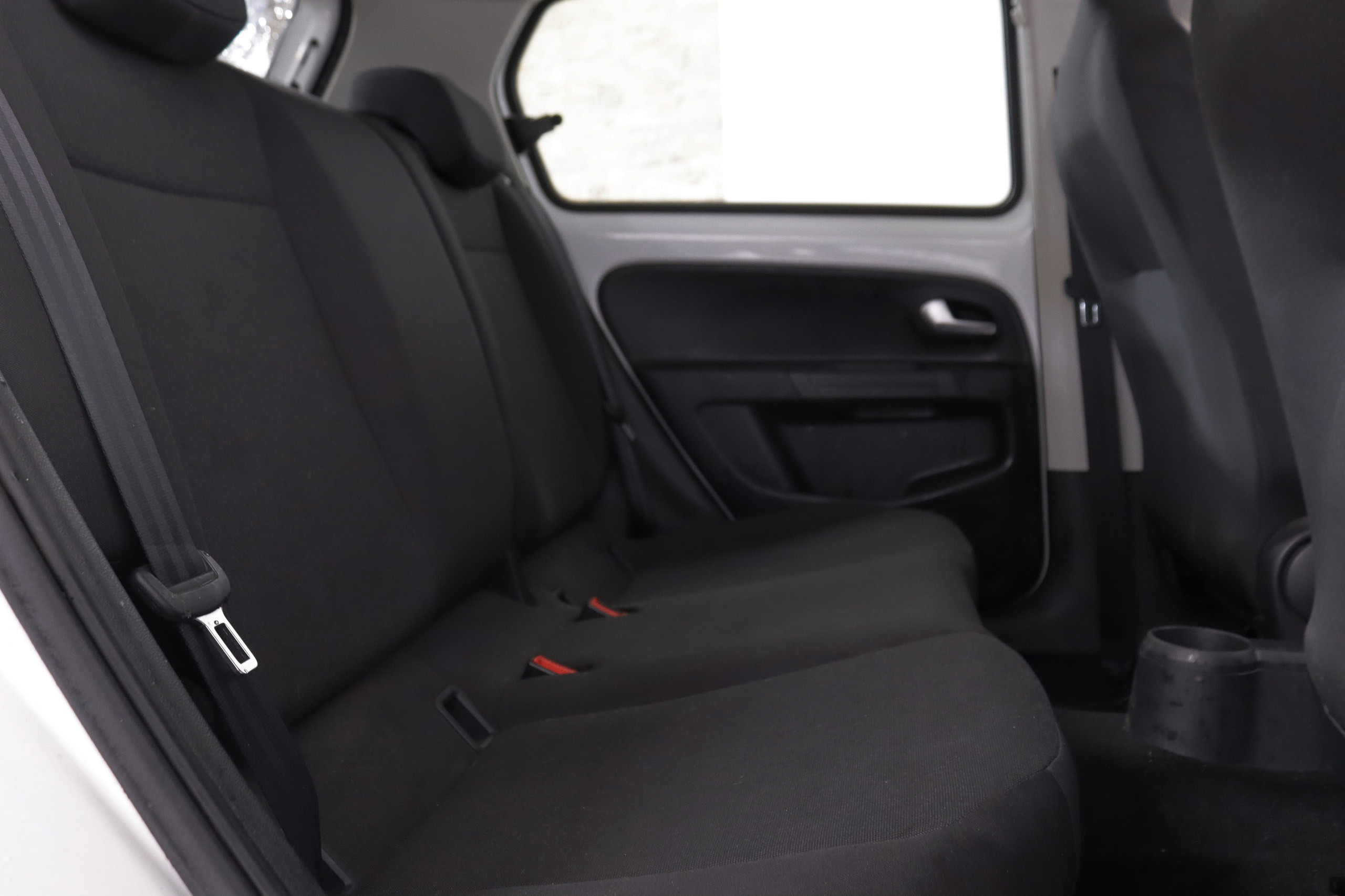 Volkswagen E-up! ELECTRICO STYLE AUTO 82cv 5P # IVA DEDUCIBLE foto 22