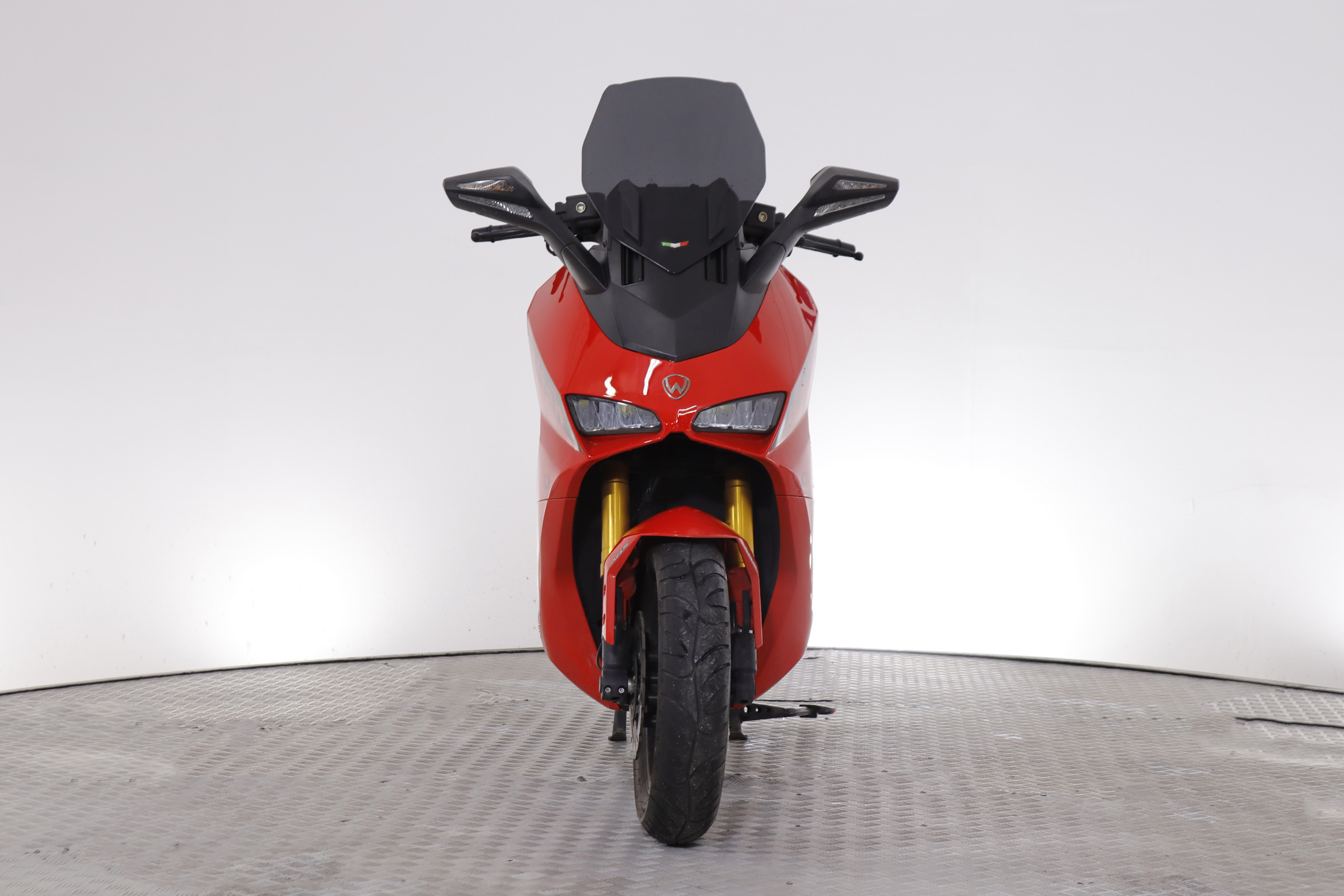 Wottan Storm AUTO 12cv ABS foto 3