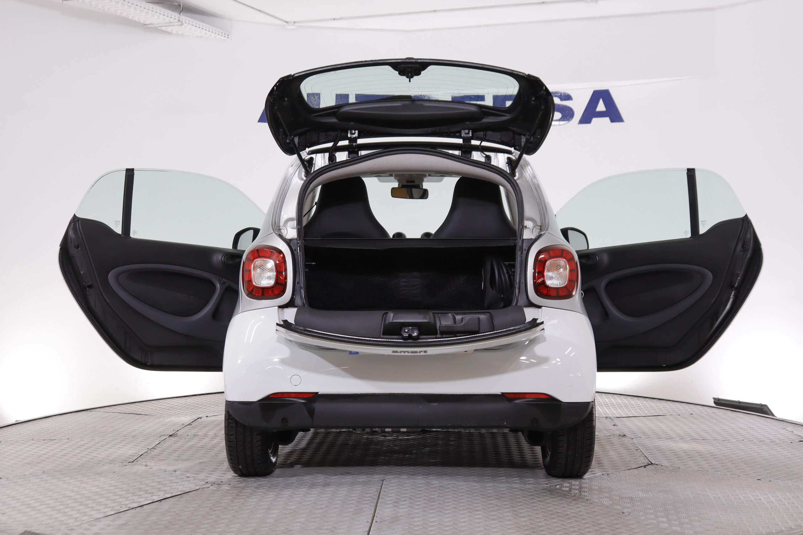 Smart Fortwo COUPE PASSION ELECTRICO AUTO 56cv 3P # NAVY, CUERO foto 13